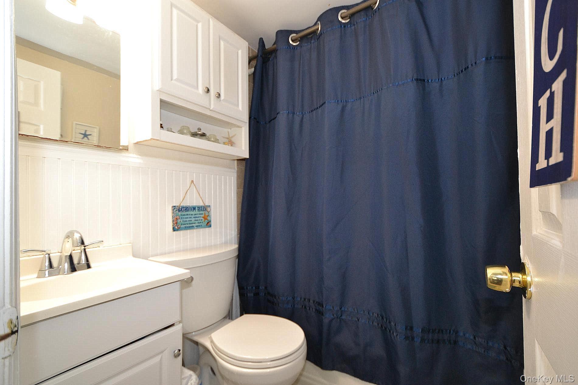 Single Family Ackerson Suffolk County, NY 11706, MLS-964964-5