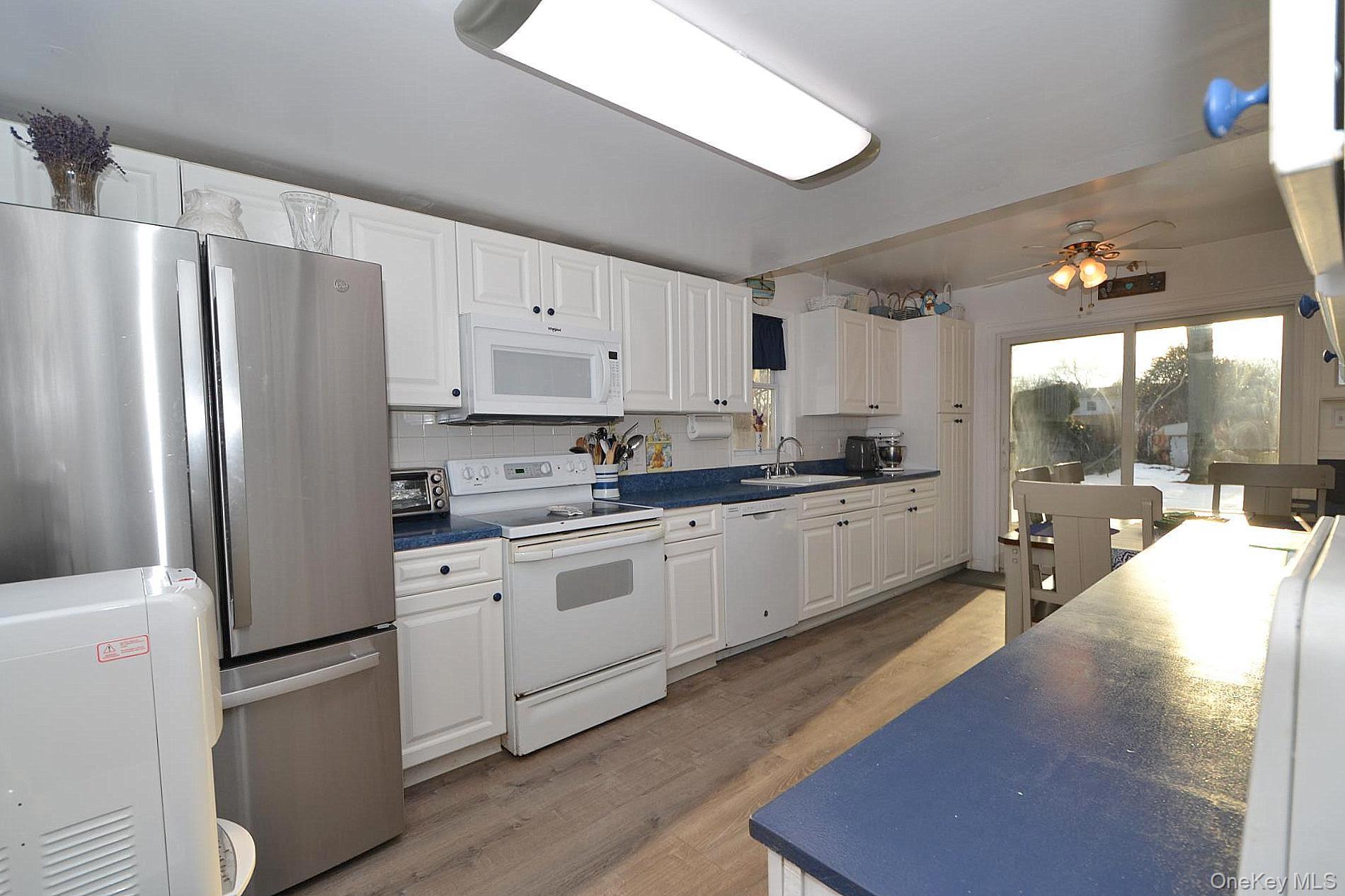 Single Family Ackerson Suffolk County, NY 11706, MLS-964964-6