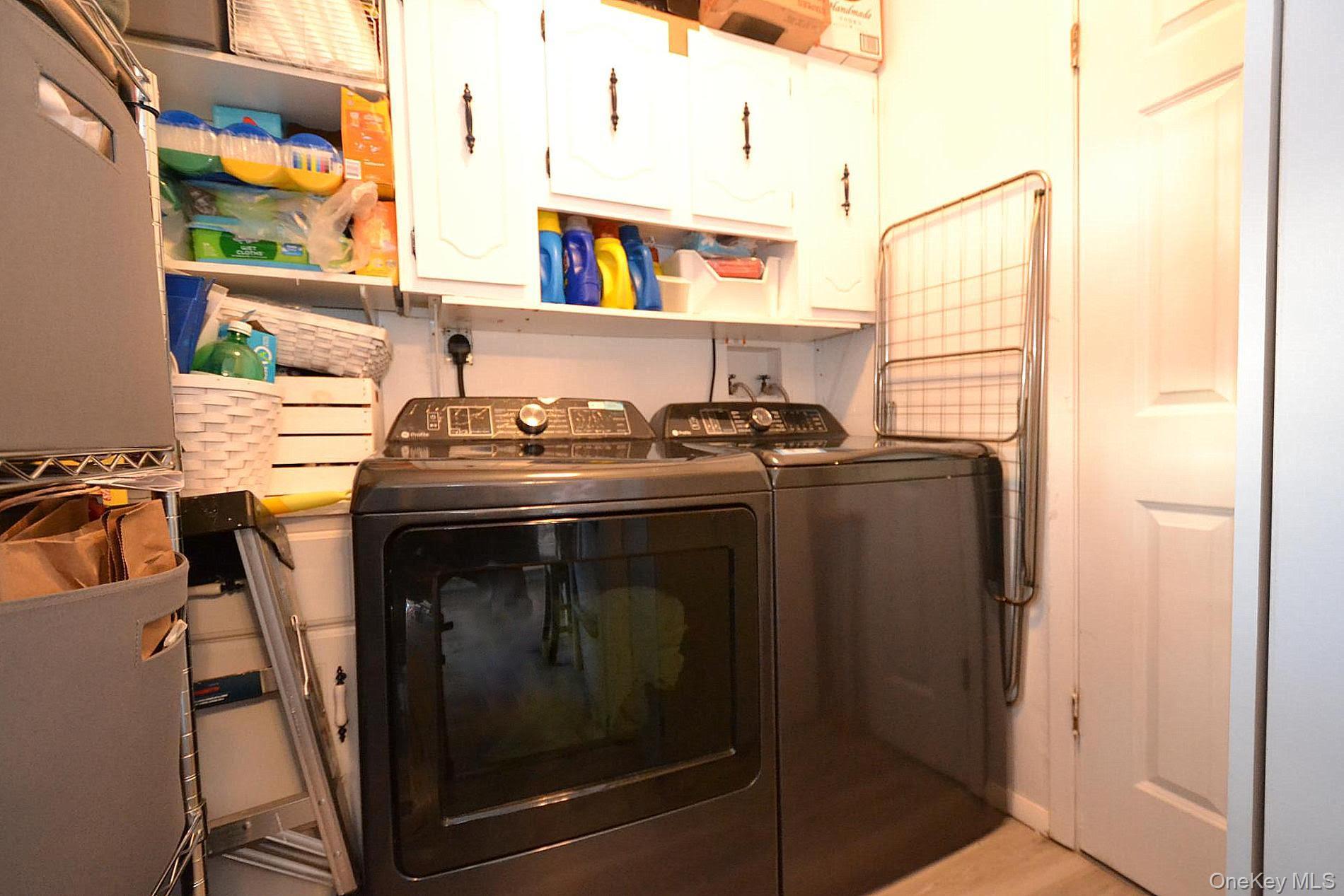 Single Family Ackerson Suffolk County, NY 11706, MLS-964964-7