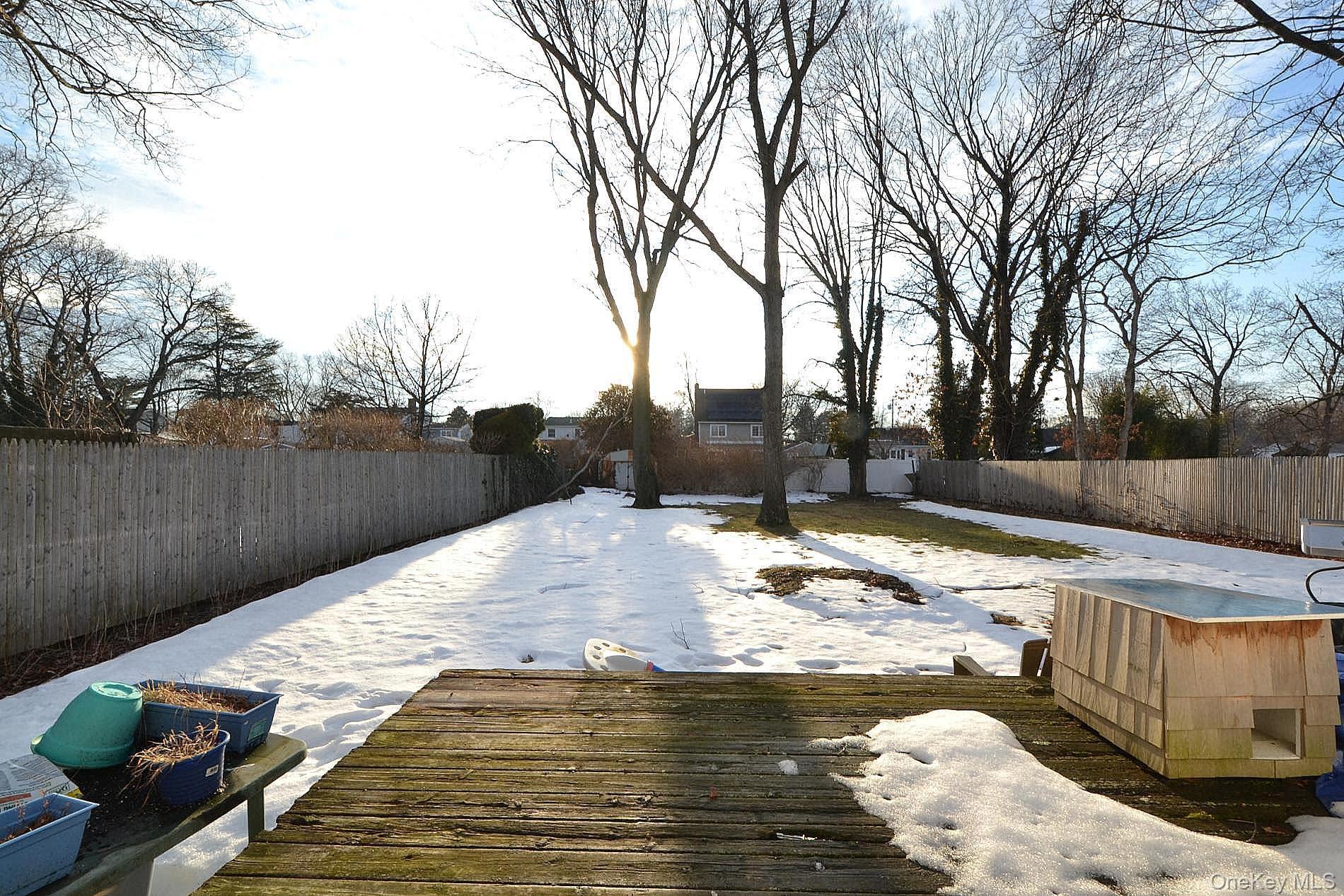 Single Family Ackerson  Suffolk County, NY 11706, MLS-964964-8