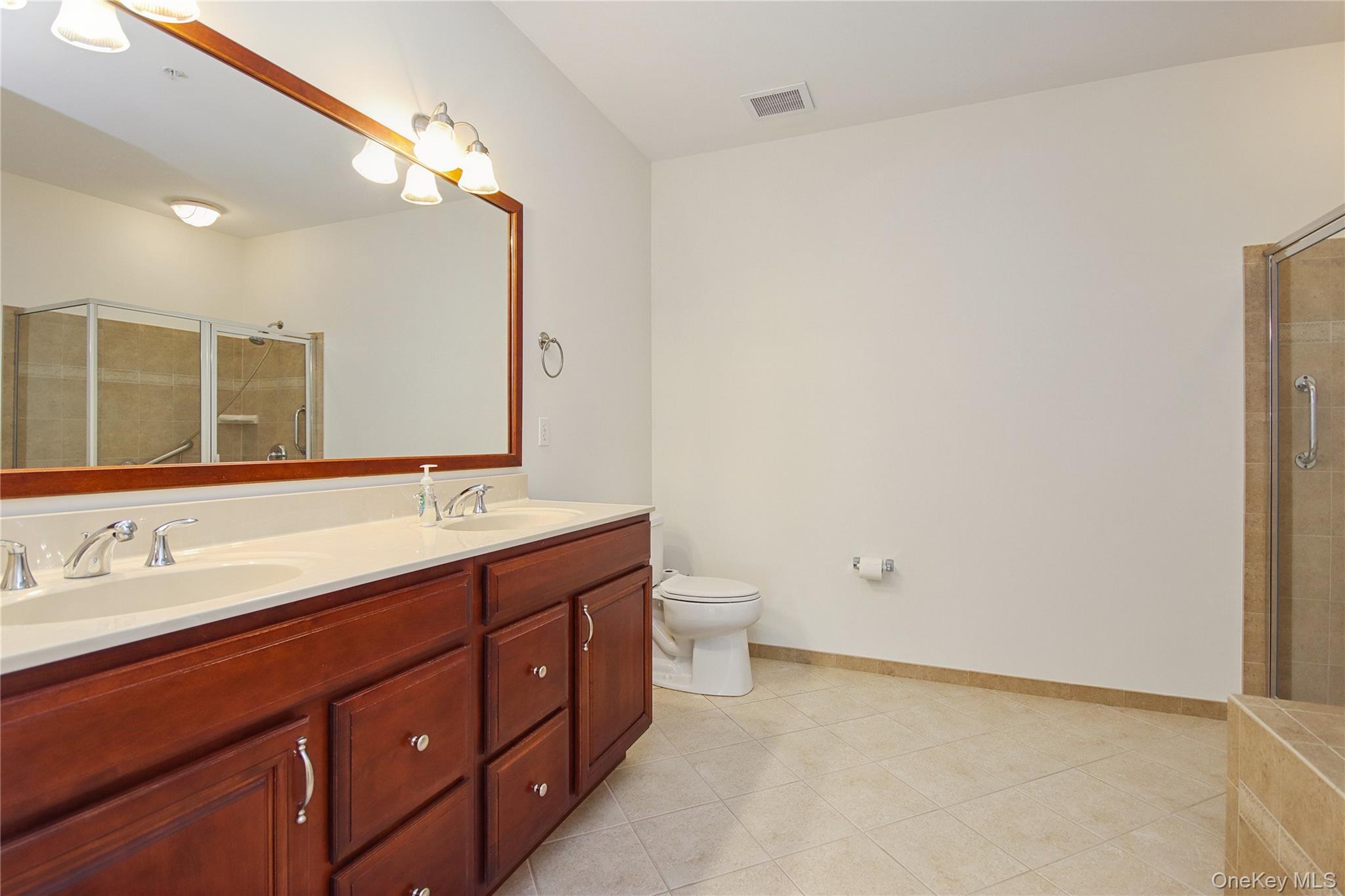 Single Family Regency  Dutchess County, NY 12524, MLS-964999-32