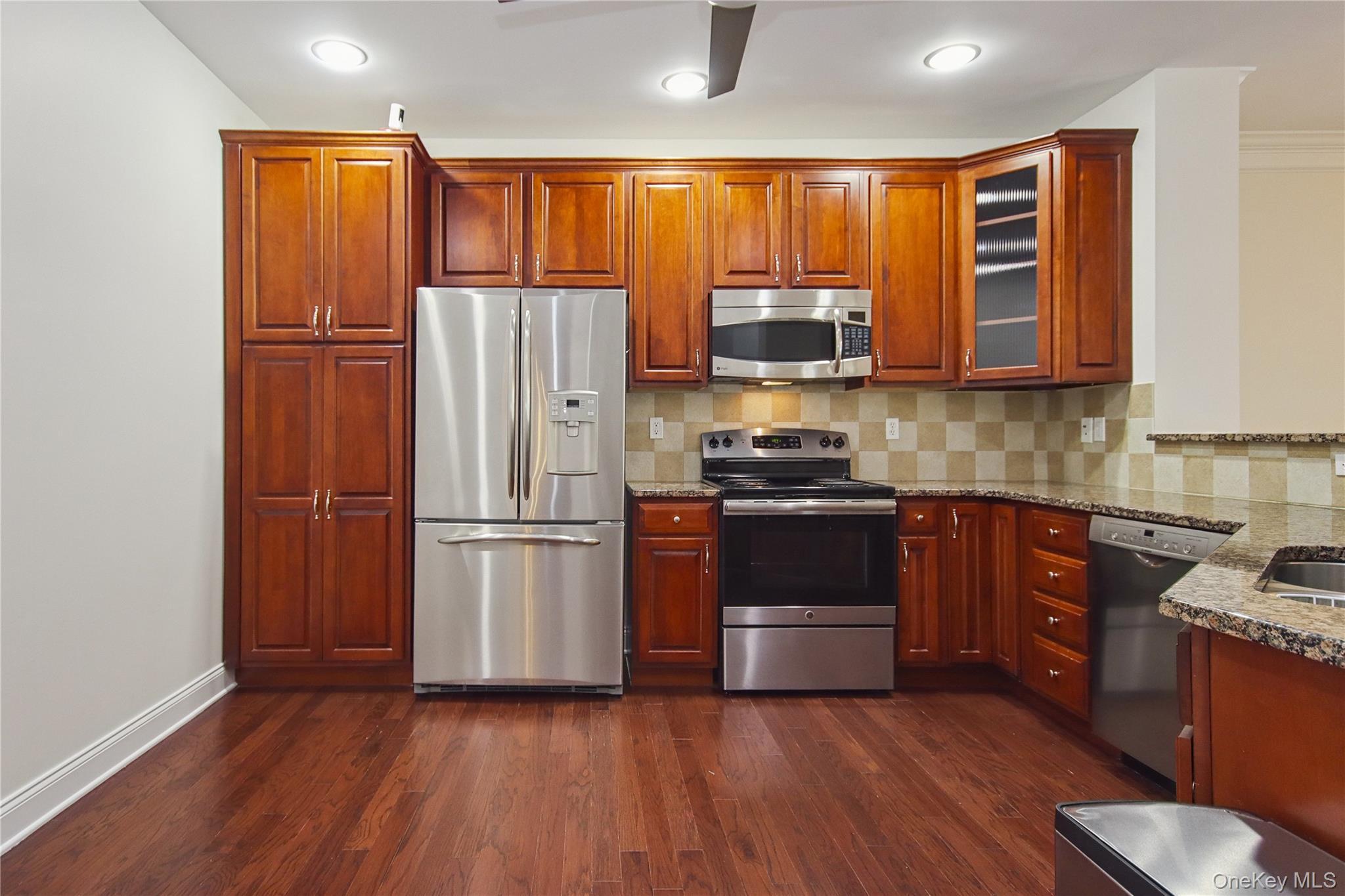 Single Family Regency  Dutchess County, NY 12524, MLS-964999-8