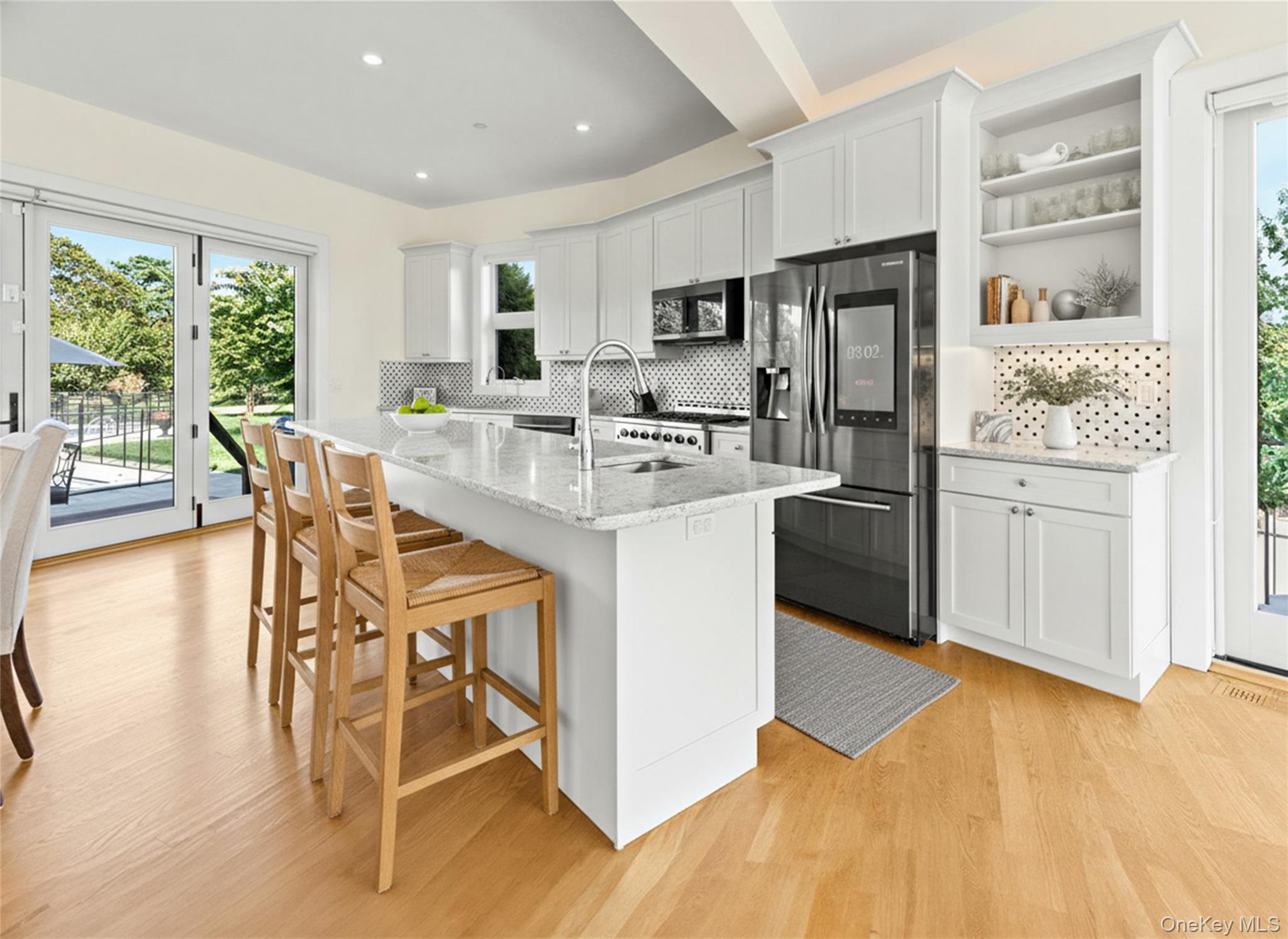 Single Family Old Canoe Place Road Suffolk County, NY 11946, MLS-965009-12