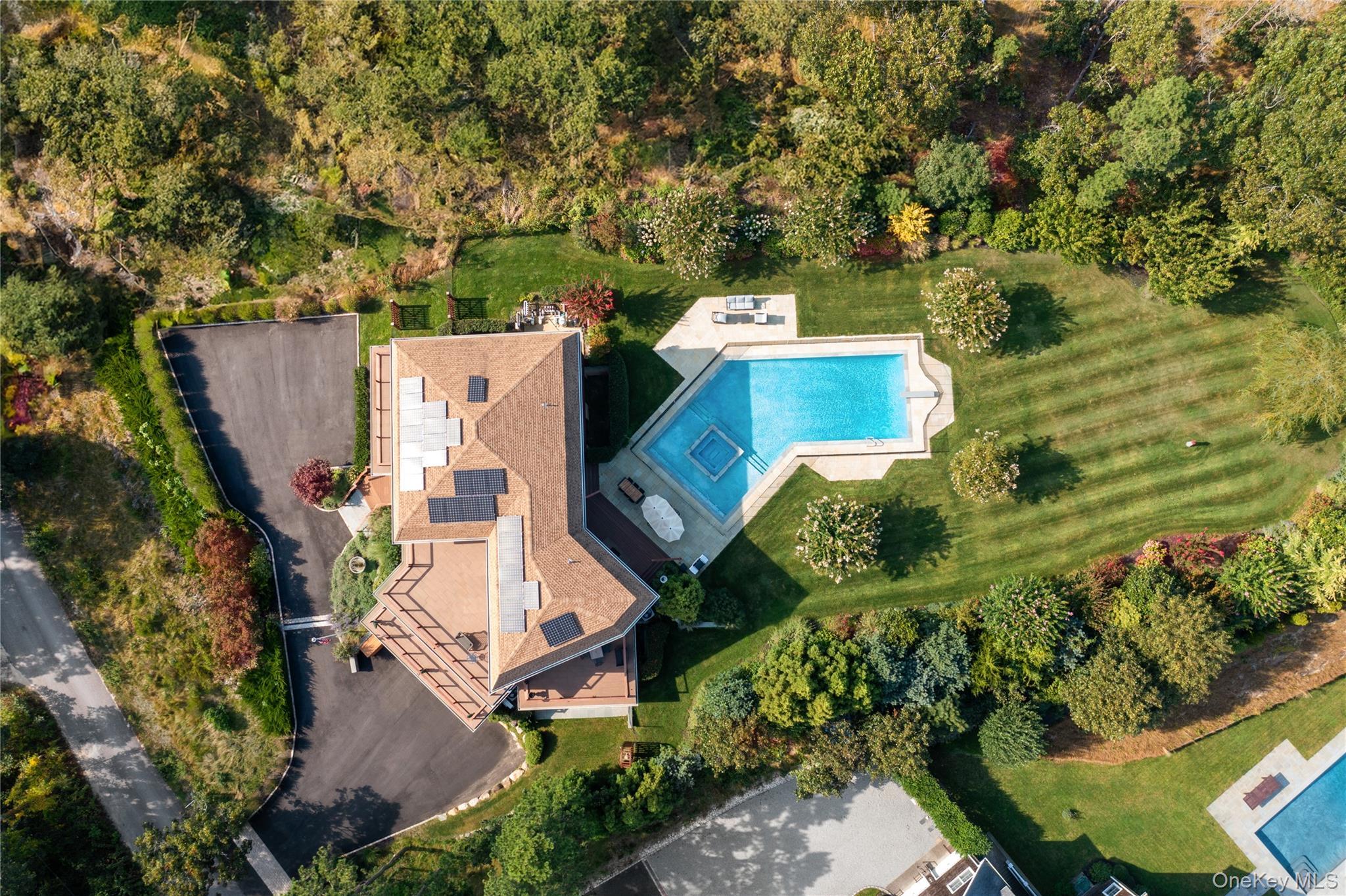 Single Family Old Canoe Place Road Suffolk County, NY 11946, MLS-965009-2
