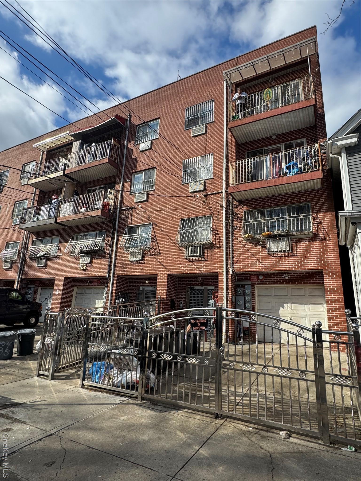 Single Family 37th  Queens, NY 11368, MLS-965014-3