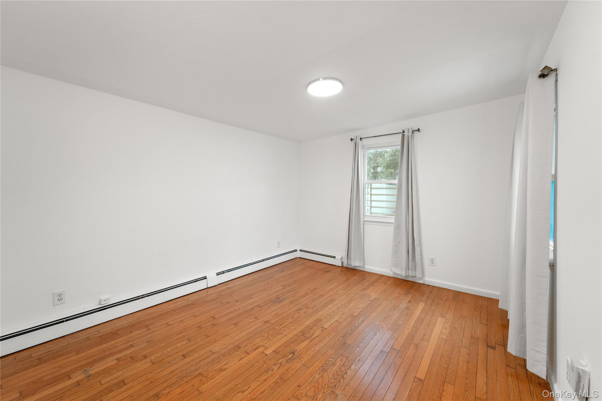 Single Family Alleghany  Suffolk County, NY 11757, MLS-965021-12