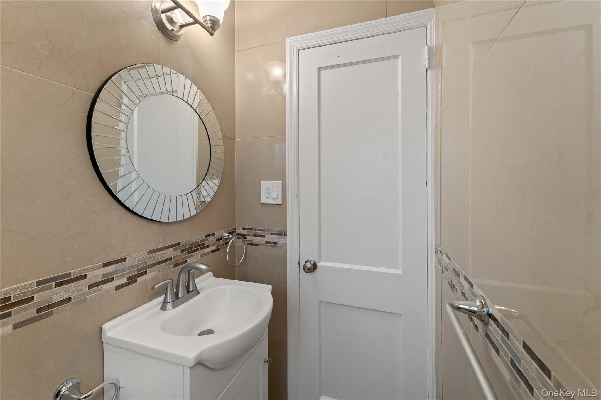 Single Family Alleghany  Suffolk County, NY 11757, MLS-965021-21