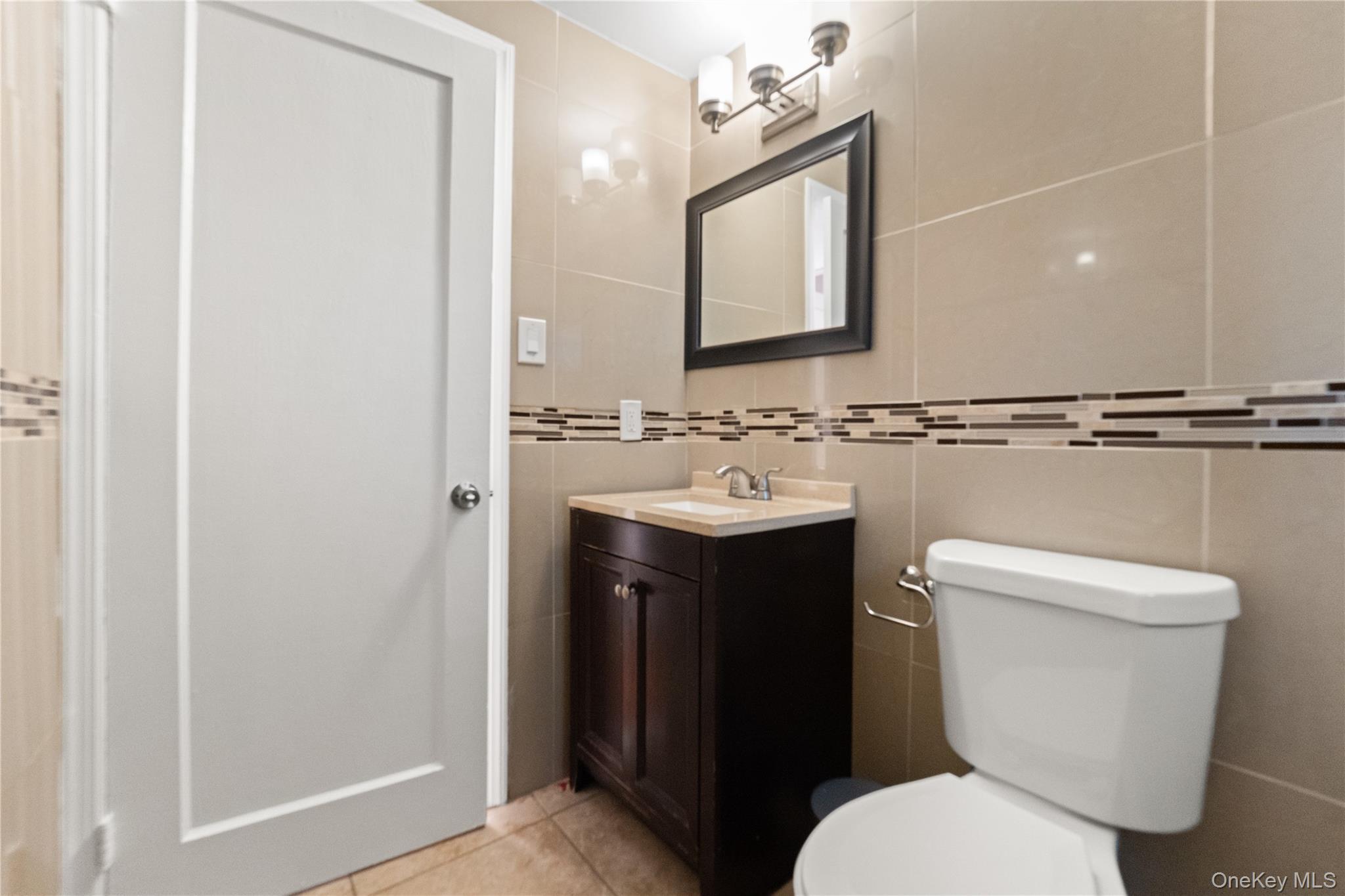 Single Family Alleghany  Suffolk County, NY 11757, MLS-965021-28