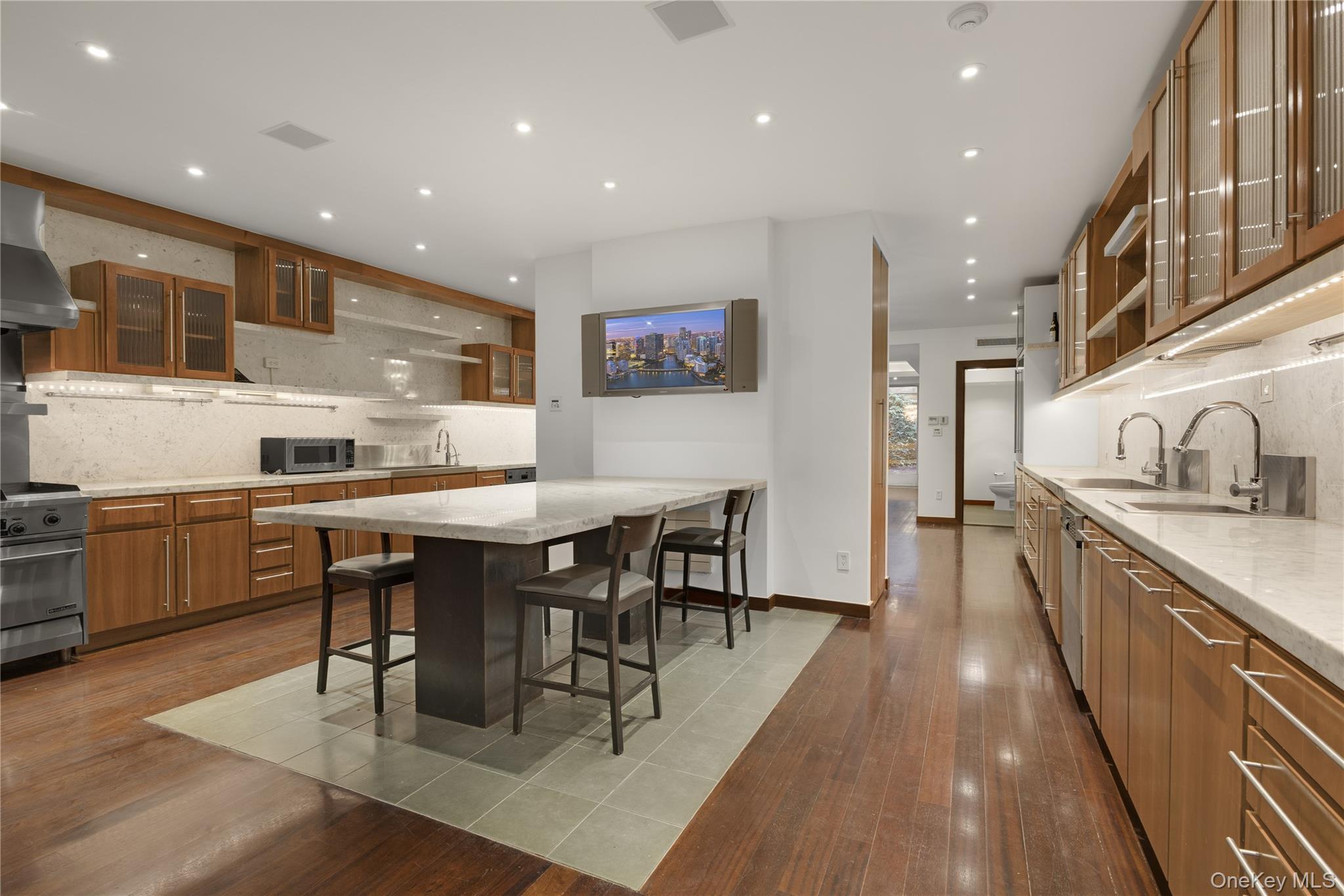 Single Family Central  Manhattan, NY 10024, MLS-965046-7