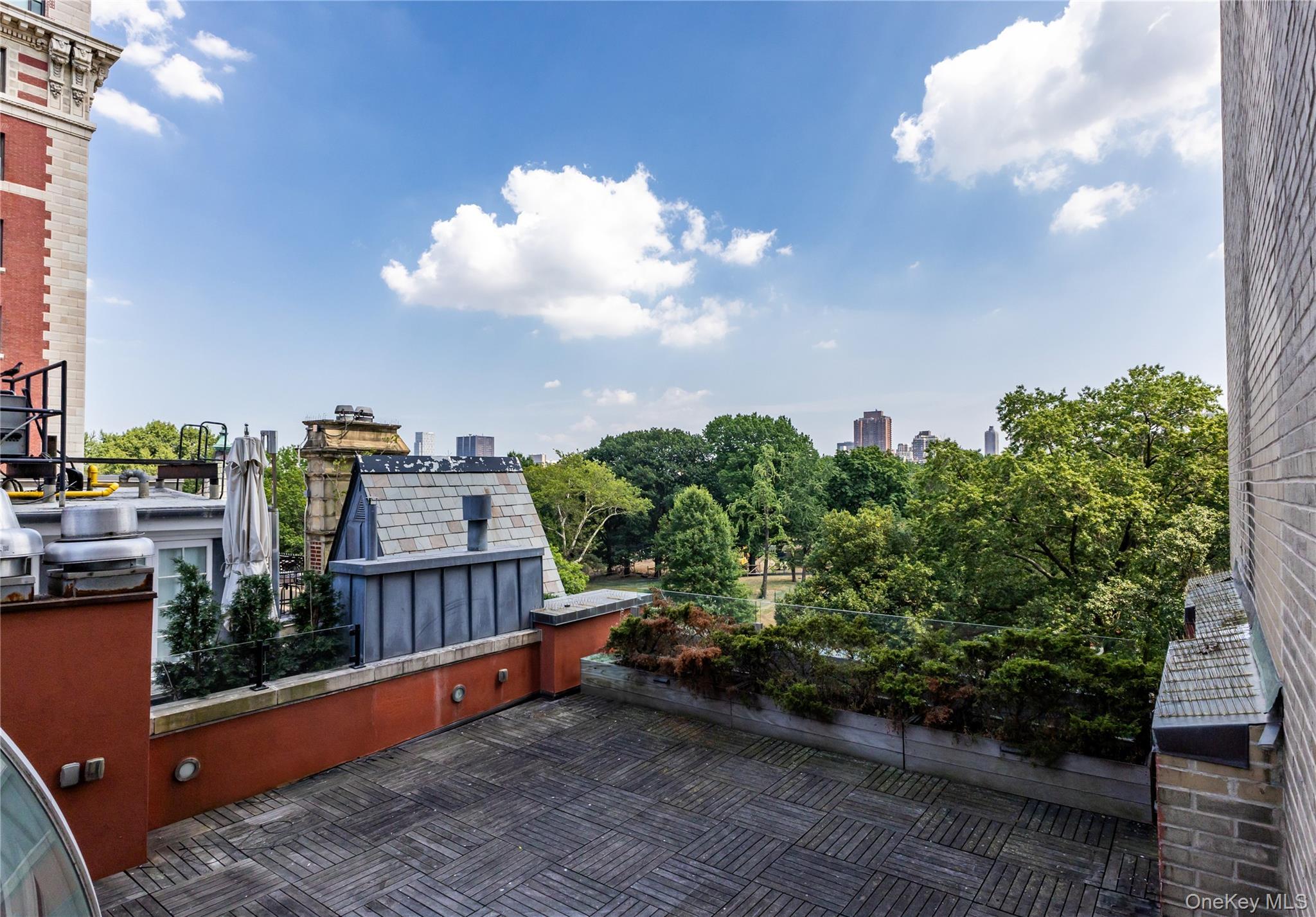 Single Family Central  Manhattan, NY 10024, MLS-965046-9