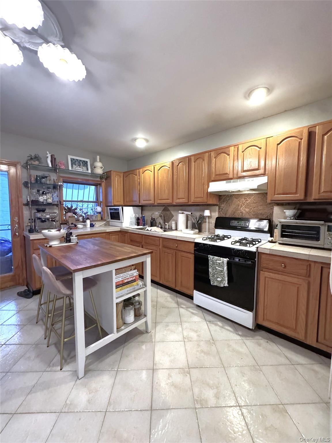 Single Family Graham  Brooklyn, NY 11211, MLS-965050-2