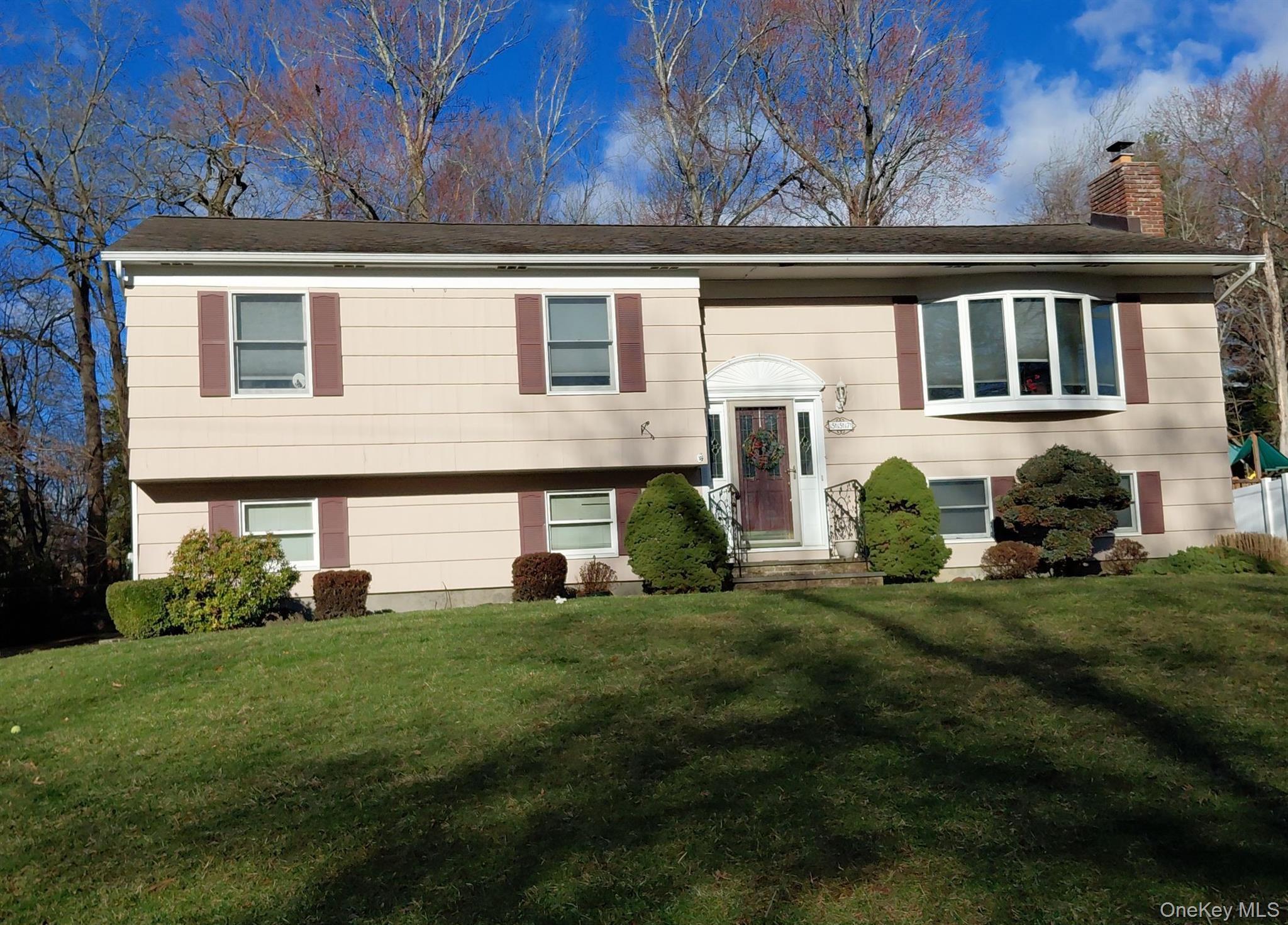 Single Family Babbling Brook  Rockland County, NY 10989, MLS-965078-2