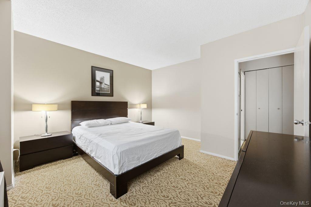 Condo 51st Manhattan, NY 10019, MLS-965118-14