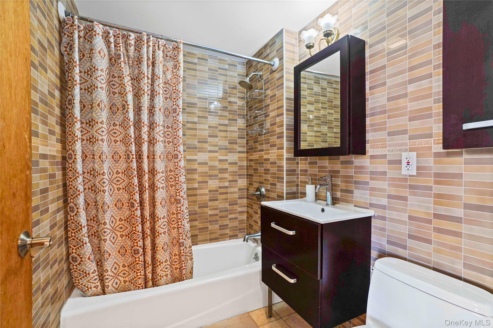 Condo Saint Nicholas  Queens, NY 11385, MLS-965175-9