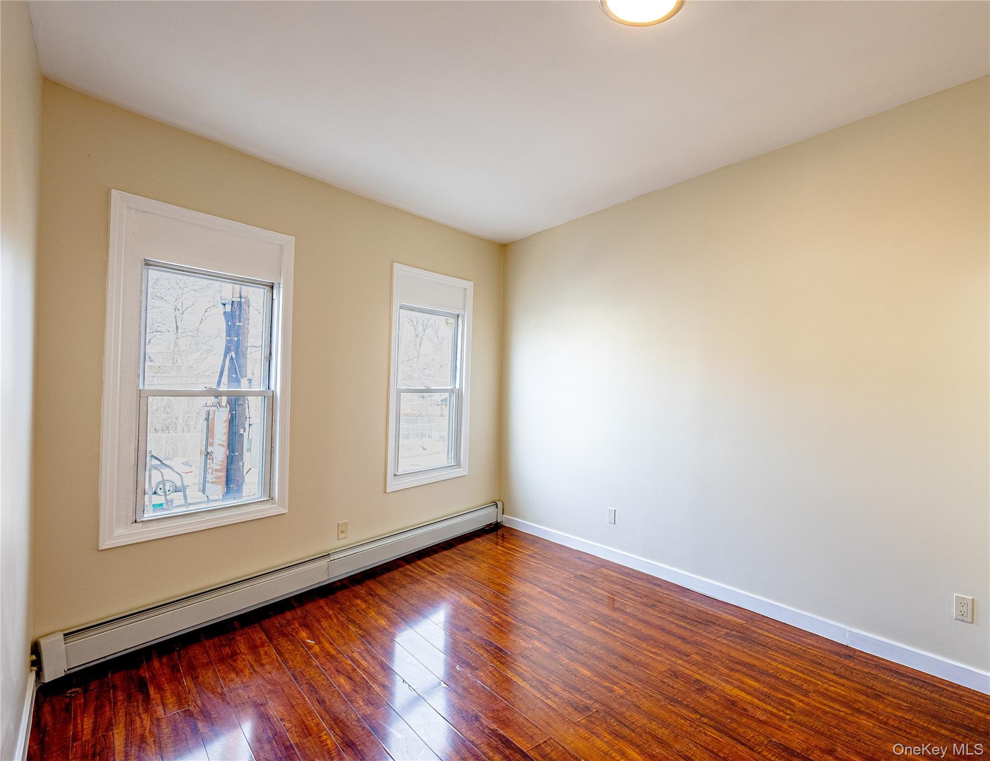 Single Family Hillside  Queens, NY 11418, MLS-965183-32