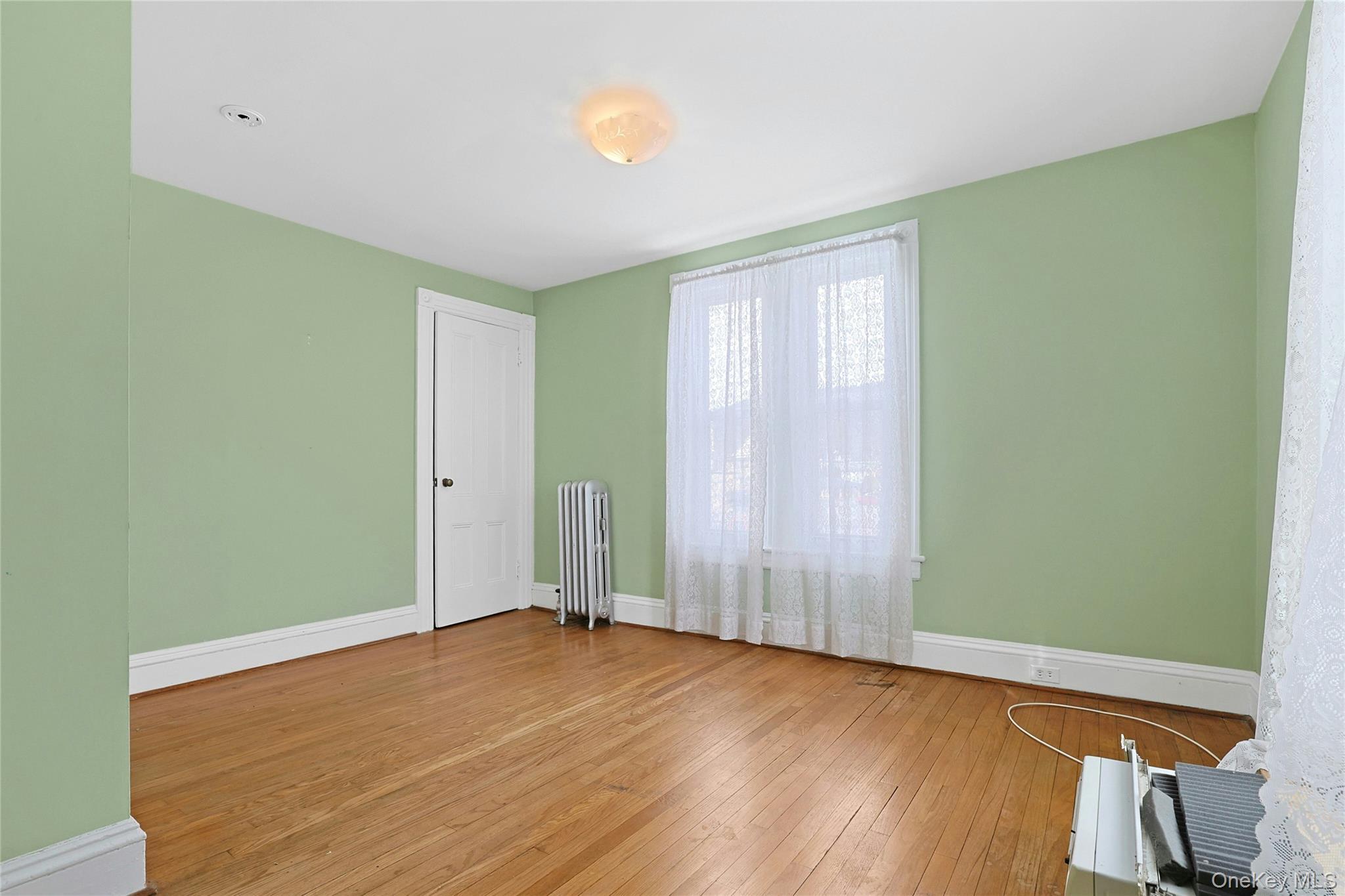 Single Family Clinton  Rockland County, NY 10901, MLS-965192-20