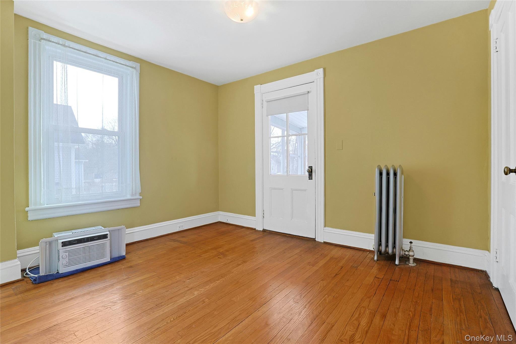 Single Family Clinton  Rockland County, NY 10901, MLS-965192-23