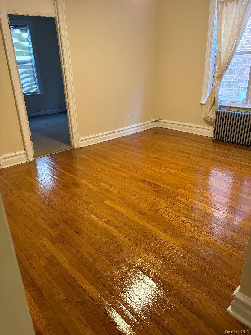 Apartment Seymour  Bronx, NY 10469, MLS-965202-7