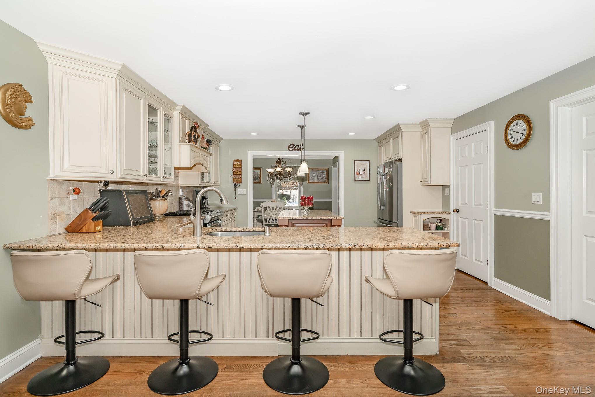 Single Family Old Mill  Nassau County, NY 11566, MLS-965205-5