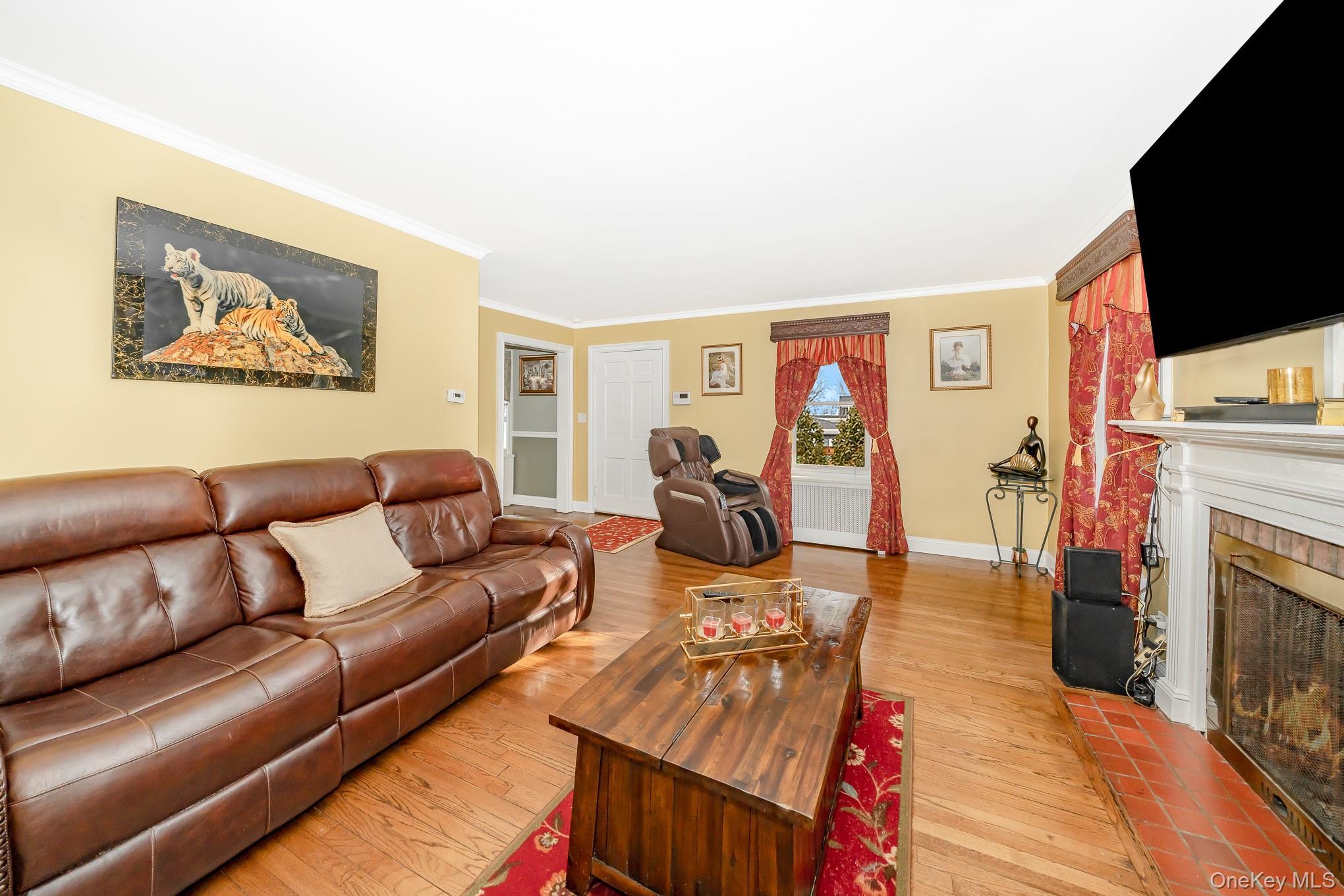 Single Family Old Mill  Nassau County, NY 11566, MLS-965205-8