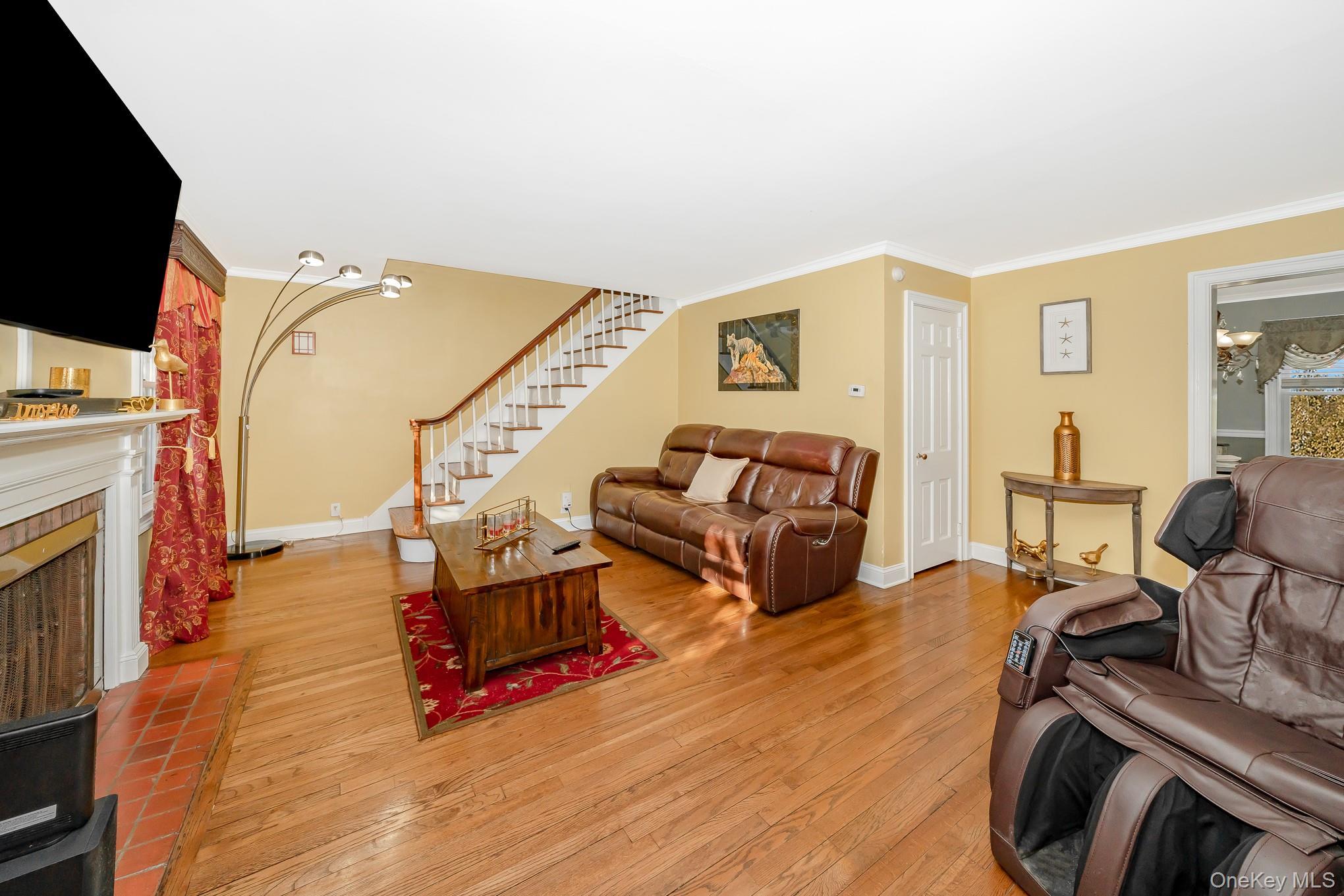 Single Family Old Mill  Nassau County, NY 11566, MLS-965205-9