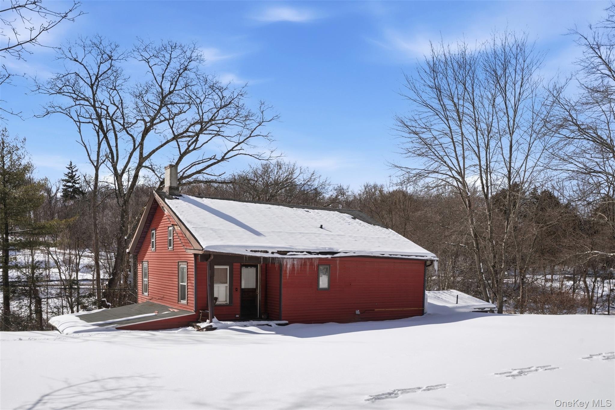 Single Family Elmhurst  Orange County, NY 12550, MLS-965222-16