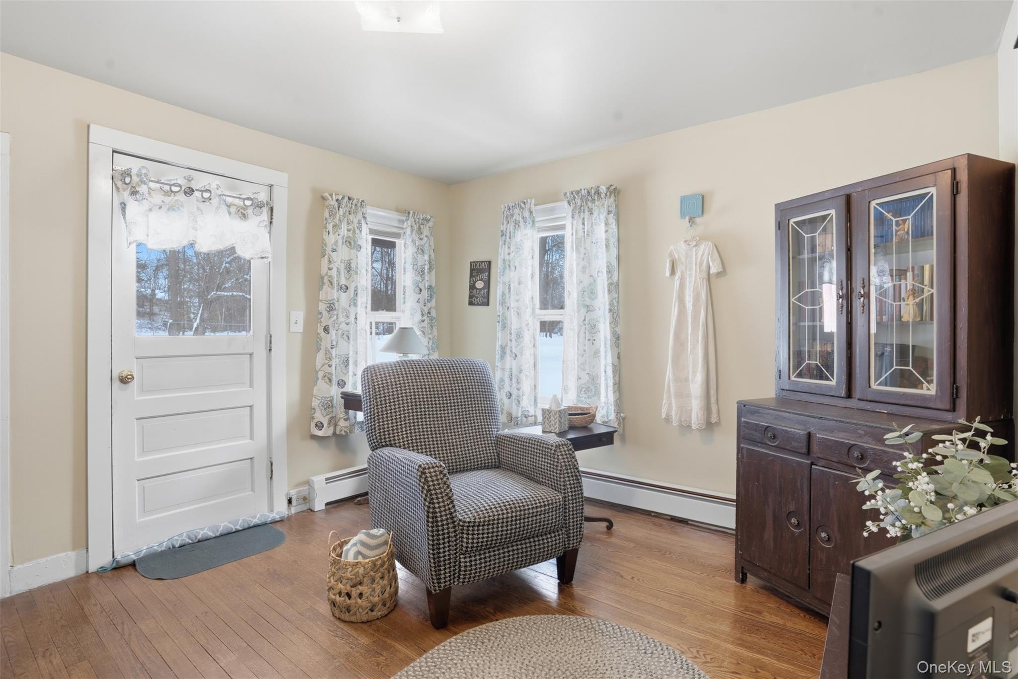 Single Family Elmhurst  Orange County, NY 12550, MLS-965222-33