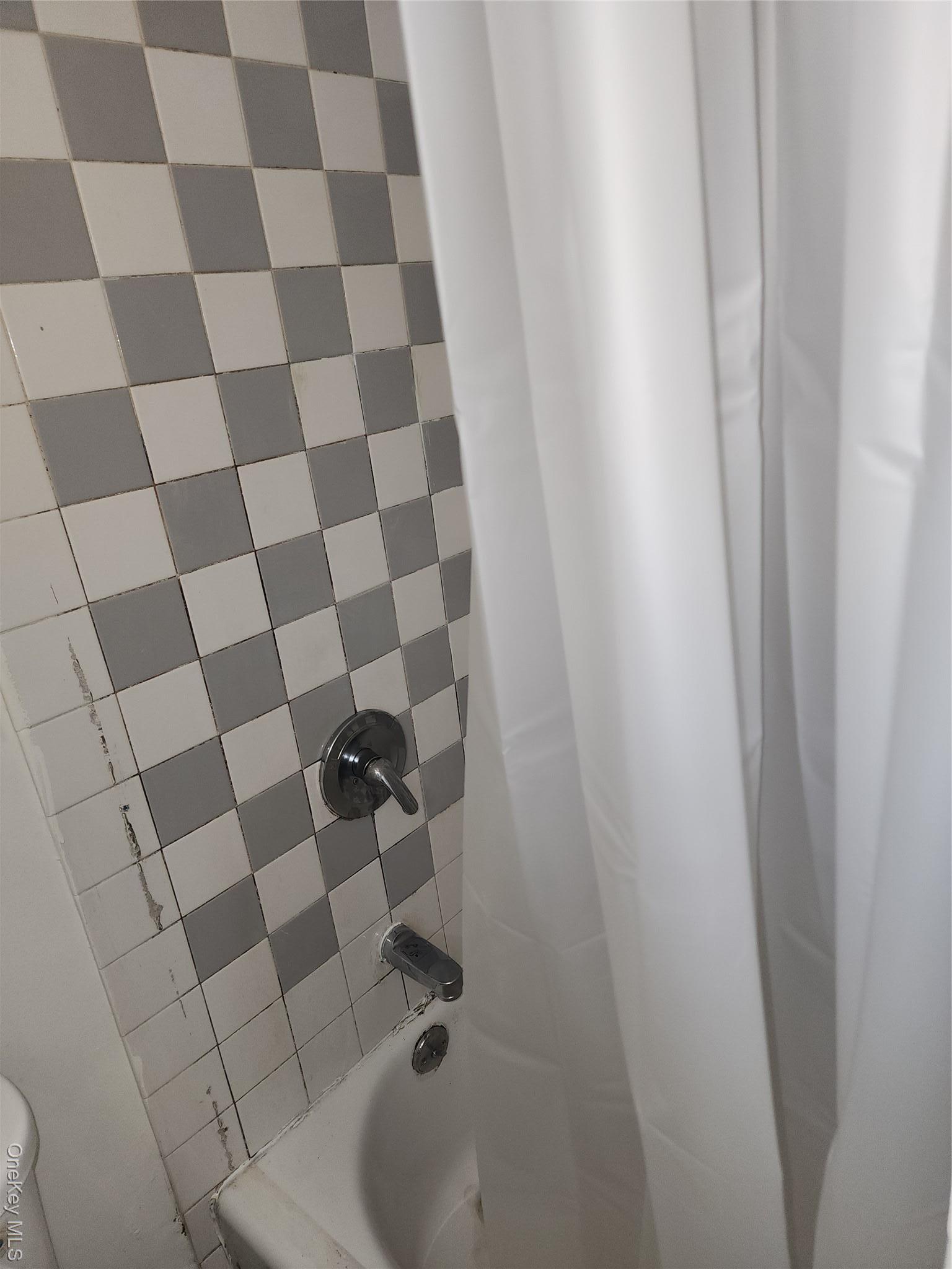 Apartment Jamaica Avenue  Queens, NY 11428, MLS-965246-2