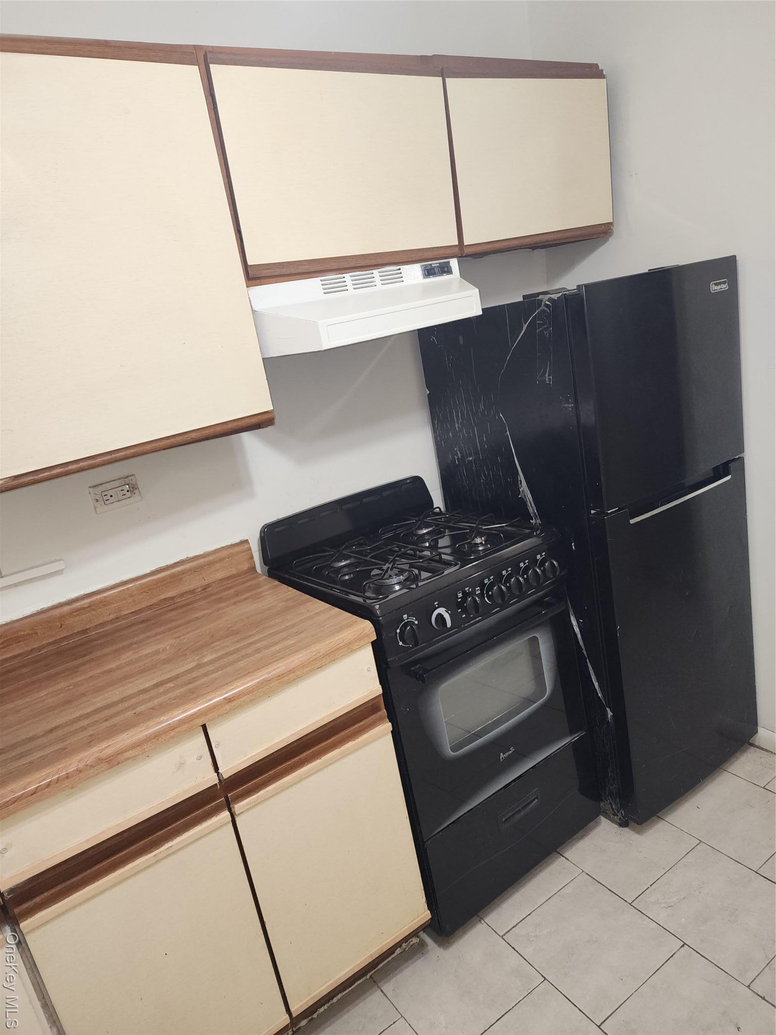 Apartment Jamaica Avenue  Queens, NY 11428, MLS-965246-3