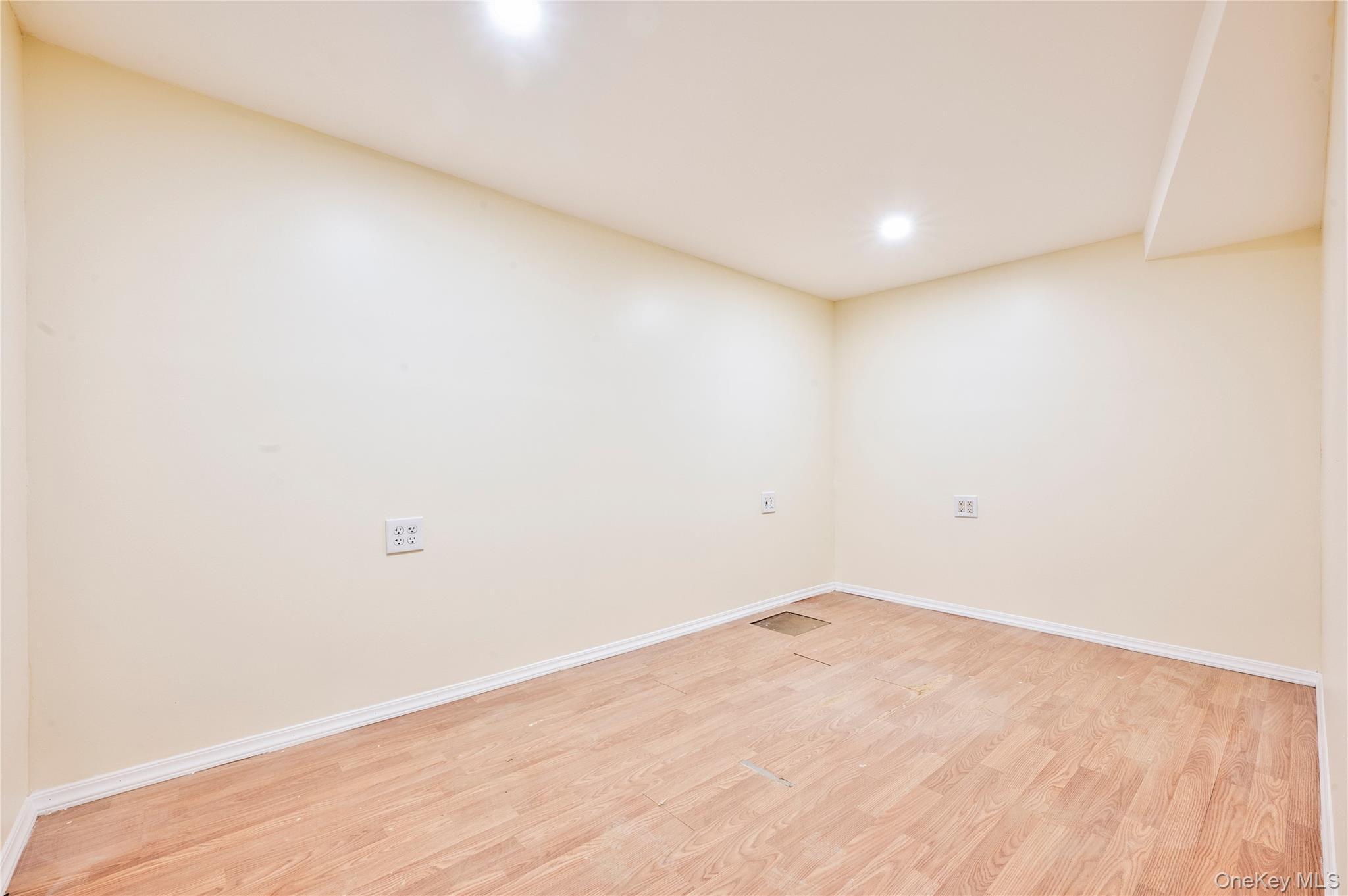 Single Family 91st  Queens, NY 11421, MLS-965252-12