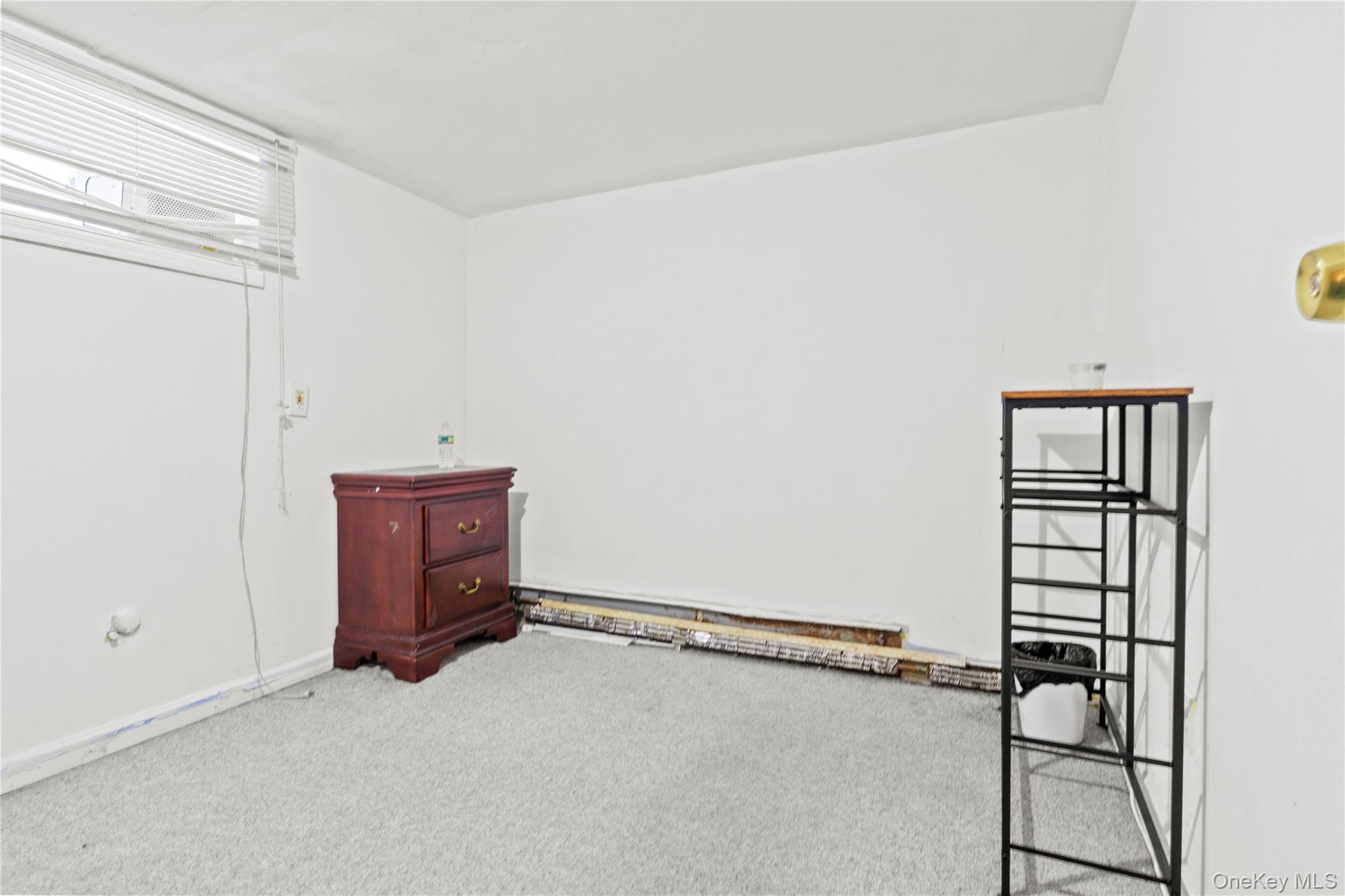 Single Family 141st  Queens, NY 11413, MLS-965254-20