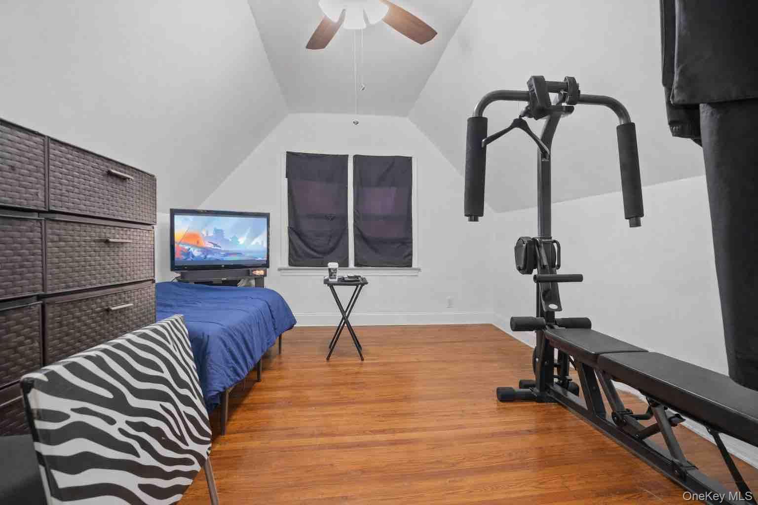 Single Family 141st  Queens, NY 11413, MLS-965254-28