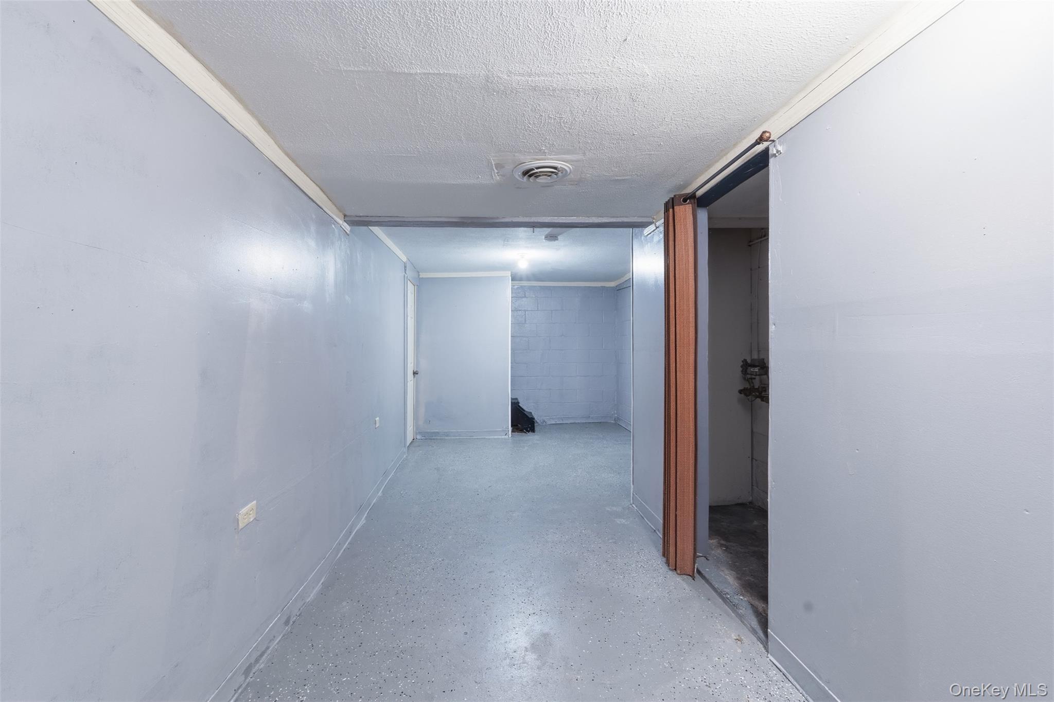 Single Family Wileman Orange County, NY 12586, MLS-965270-23