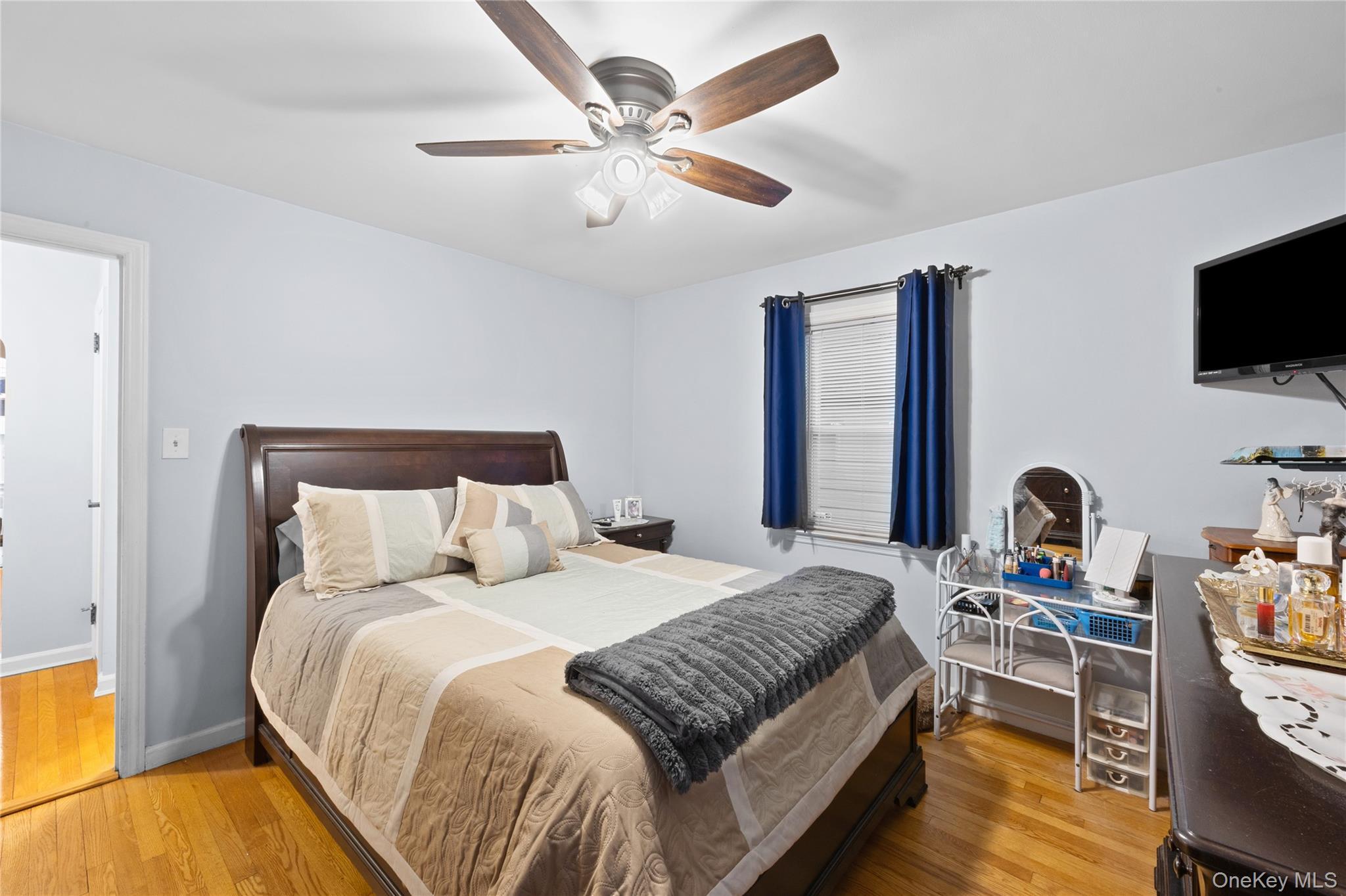 Single Family Hawthorne  Nassau County, NY 11001, MLS-965271-17
