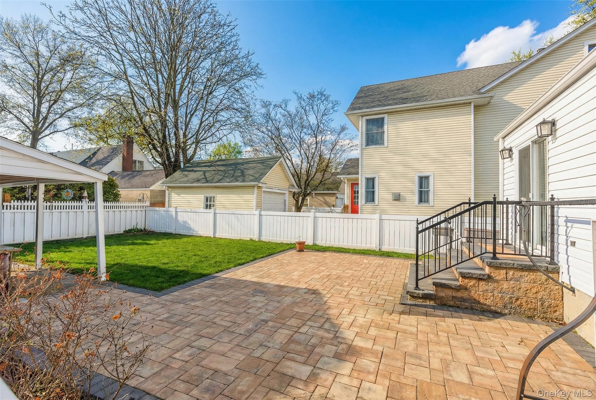 Single Family Hawthorne  Nassau County, NY 11001, MLS-965271-27