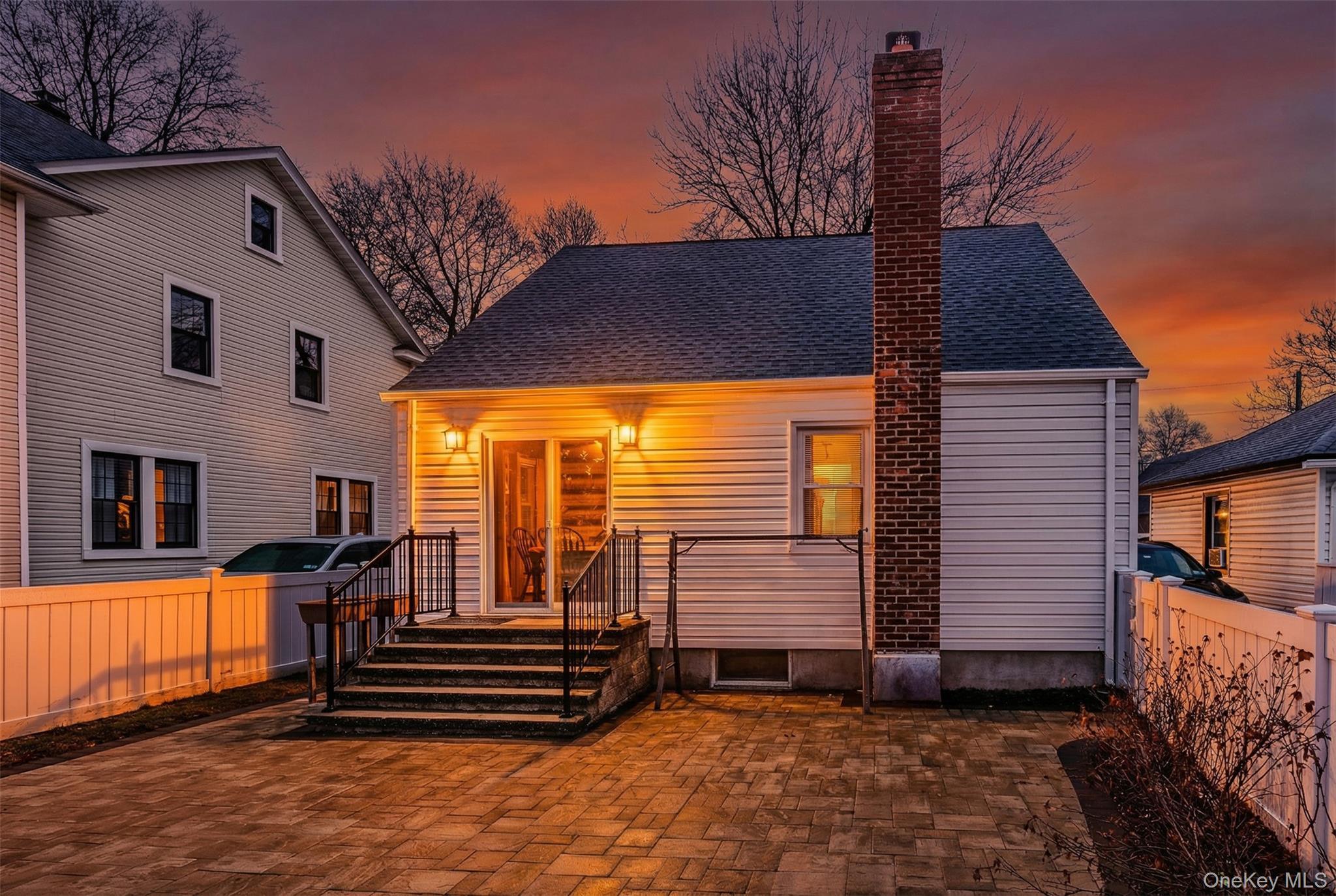 Single Family Hawthorne  Nassau County, NY 11001, MLS-965271-3