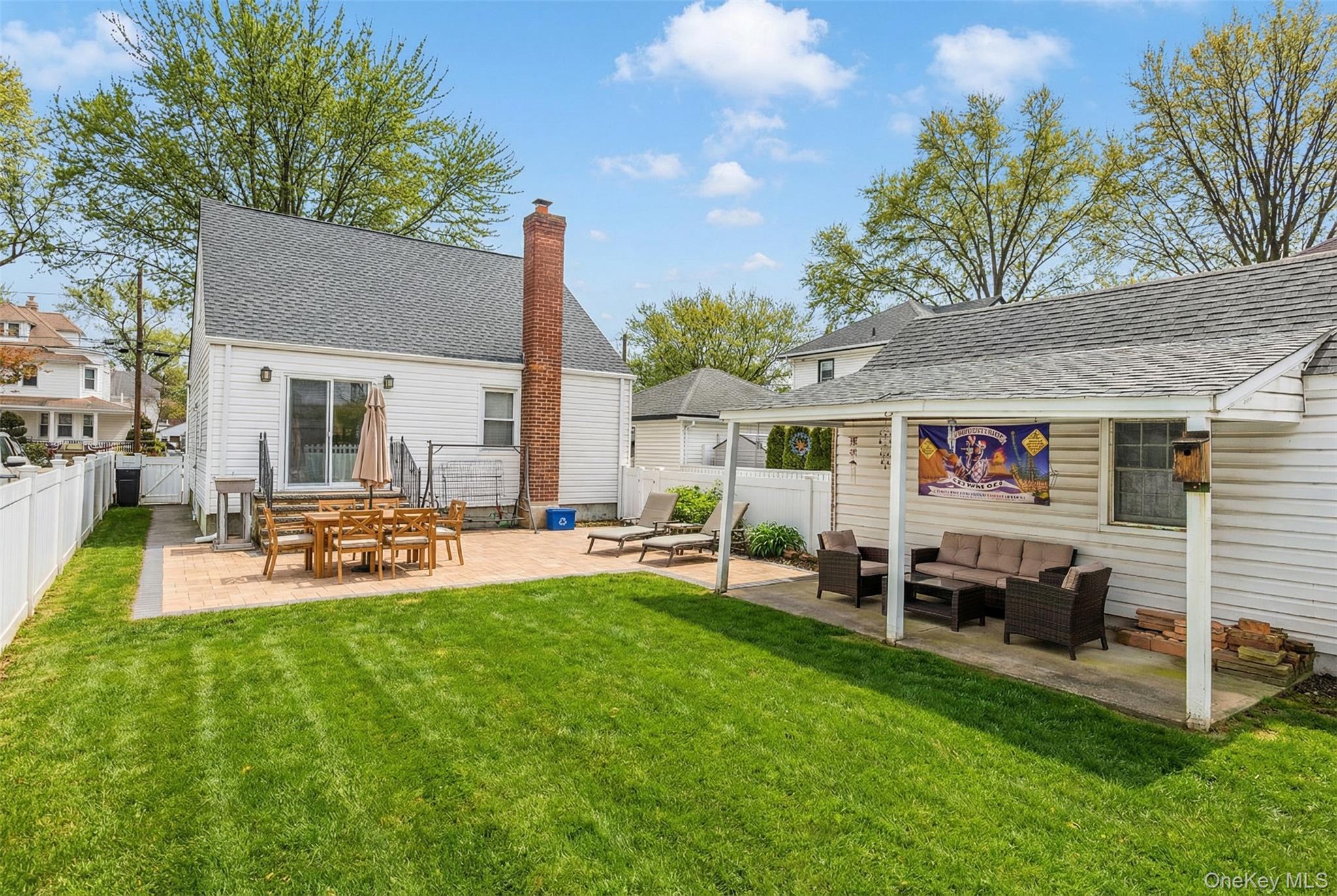 Single Family Hawthorne  Nassau County, NY 11001, MLS-965271-30