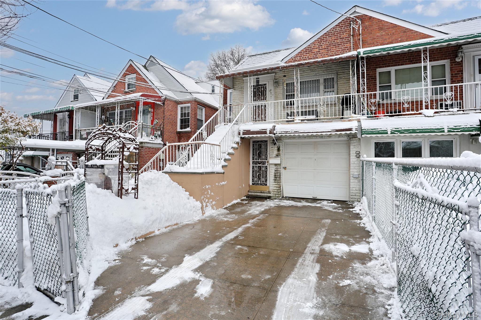 Single Family Quincy  Bronx, NY 10465, MLS-965282-2