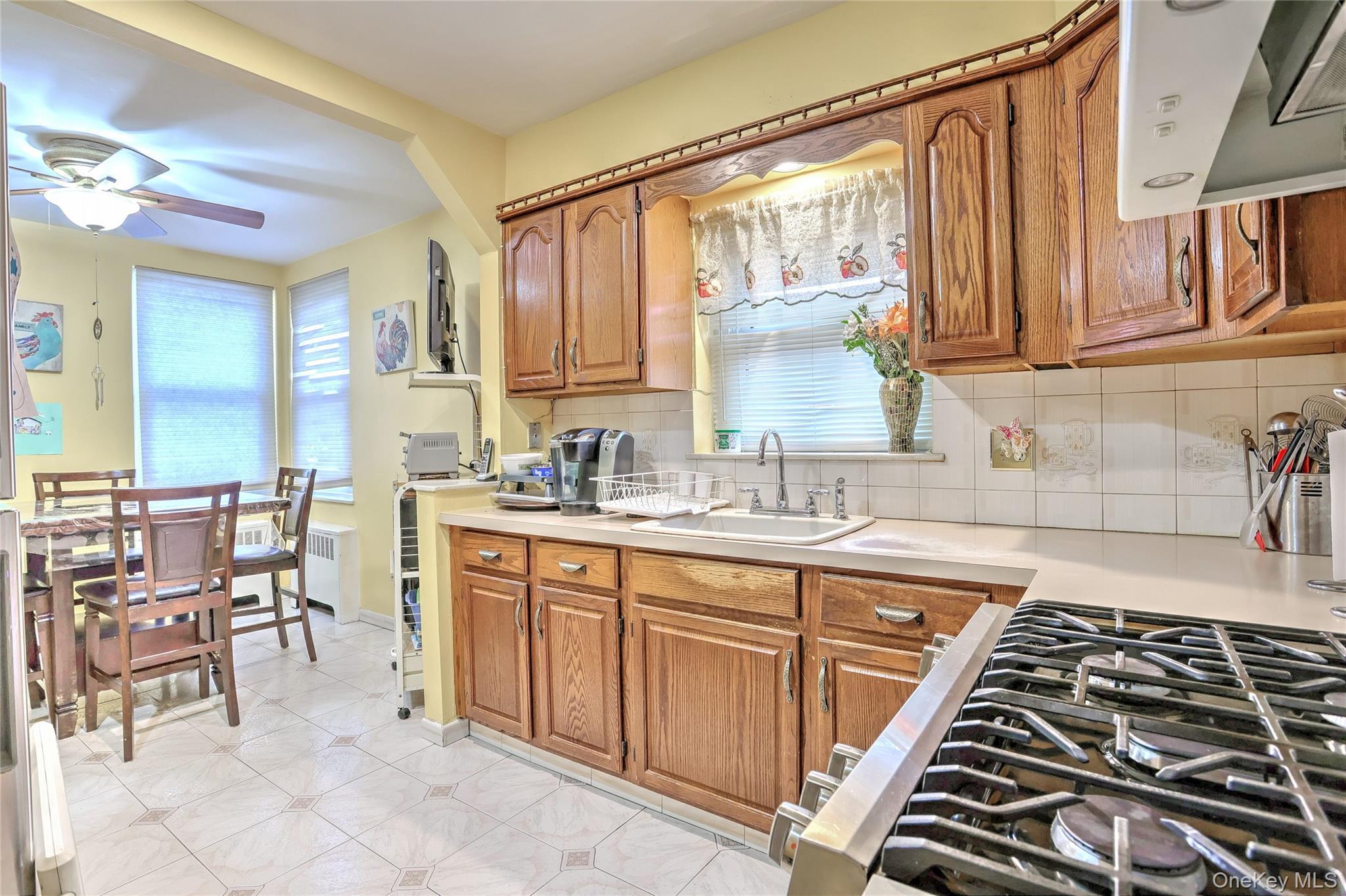 Single Family Quincy  Bronx, NY 10465, MLS-965282-25