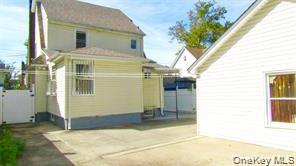 Single Family 200th  Queens, NY 11412, MLS-965314-17