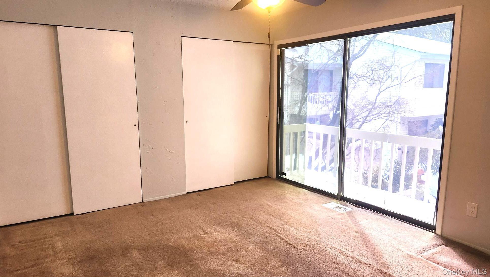 Condo Springmeadow  Suffolk County, NY 11741, MLS-965323-11