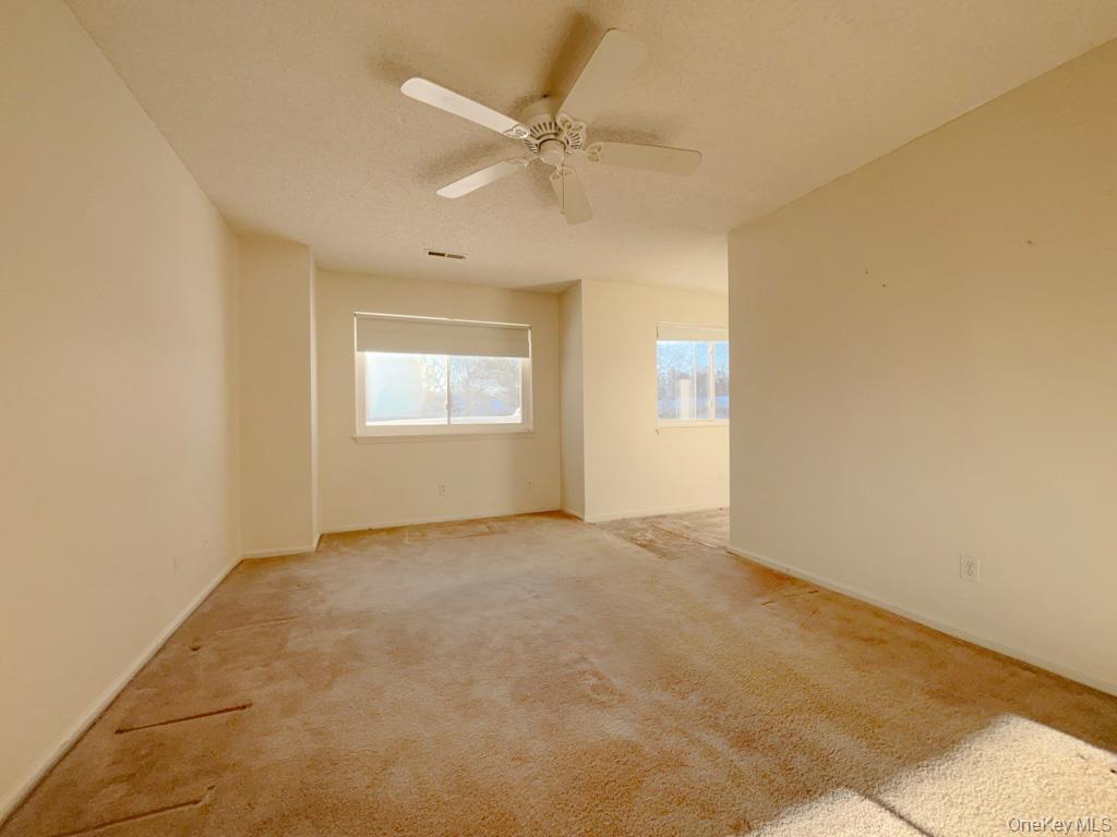 Condo Cushing  Dutchess County, NY 12564, MLS-965344-10