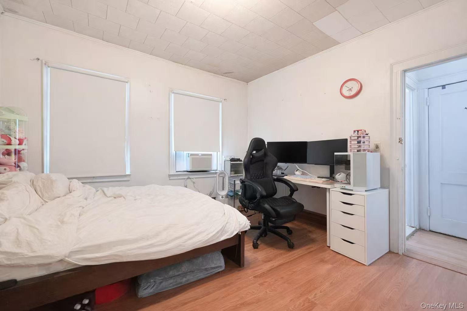 Single Family 47th  Queens, NY 11377, MLS-965368-7