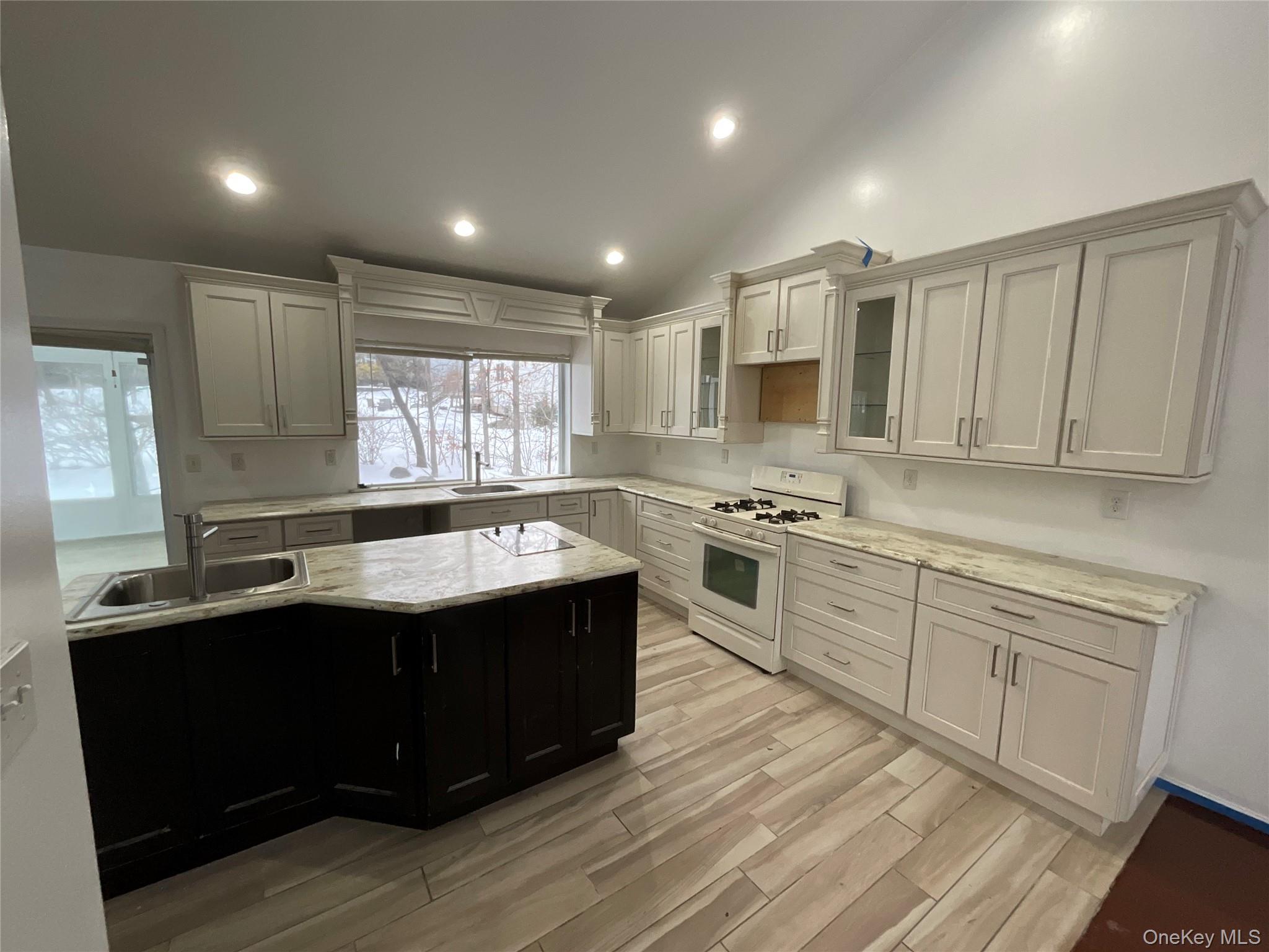 Single Family Country  Orange County, NY 10930, MLS-965404-11