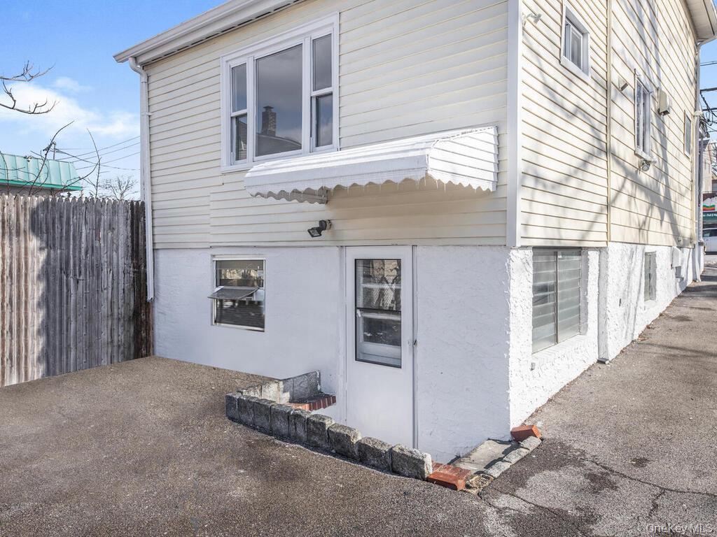 Single Family Kimball  Westchester County, NY 10704, MLS-965409-23