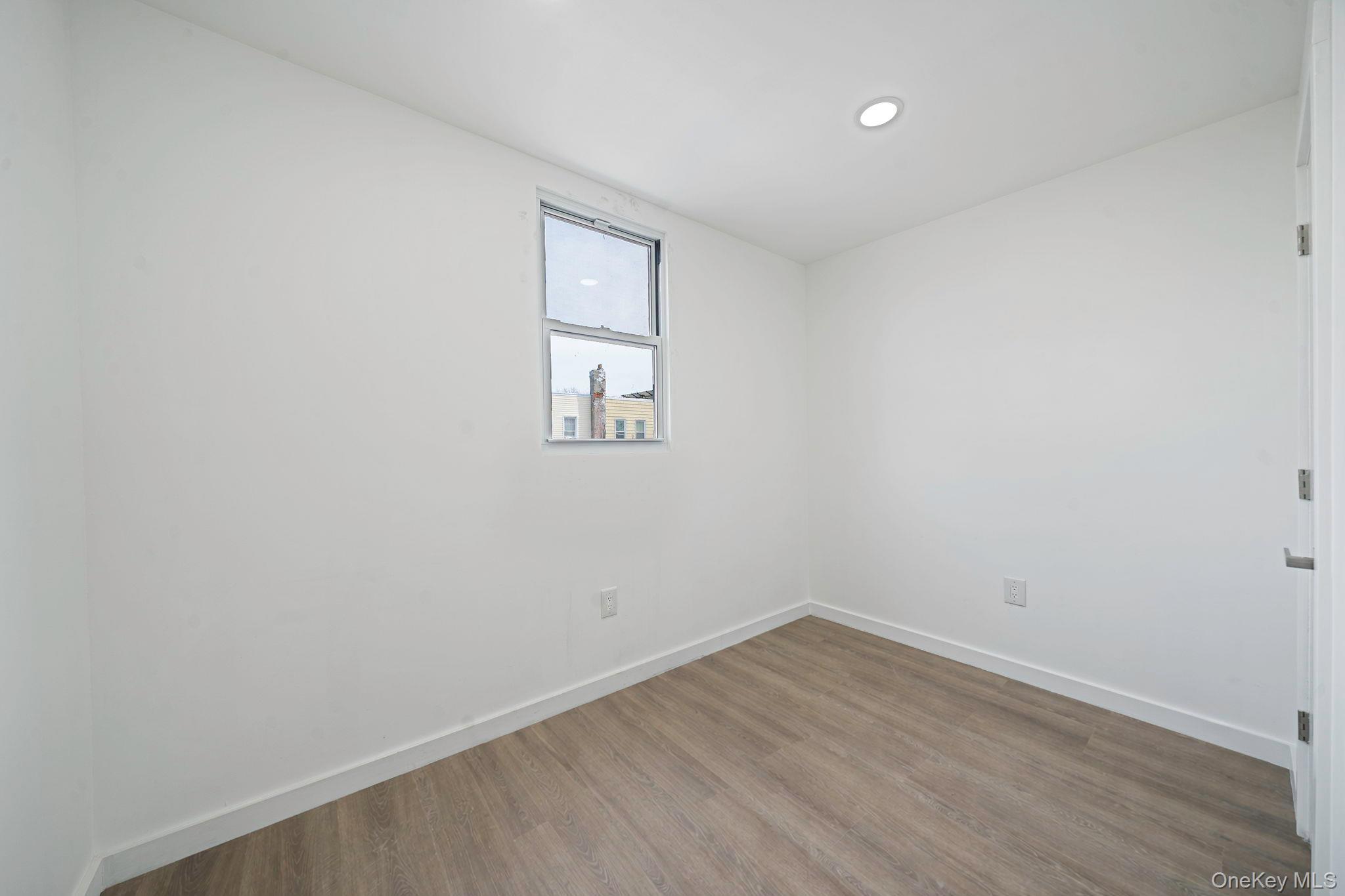 Single Family Mcintosh  Queens, NY 11369, MLS-965413-19