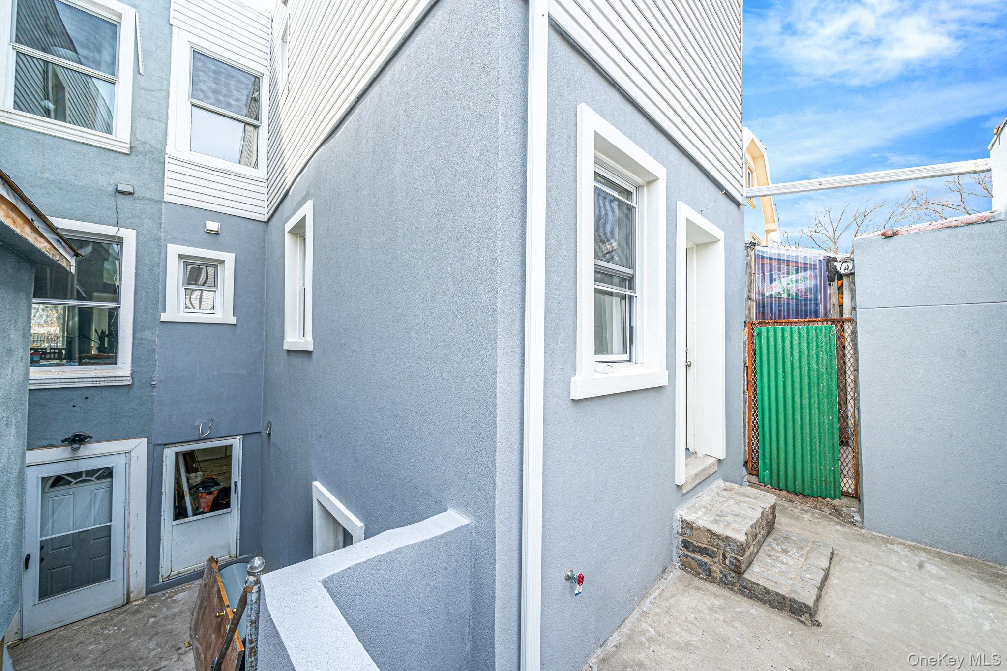 Single Family Mcintosh  Queens, NY 11369, MLS-965413-28