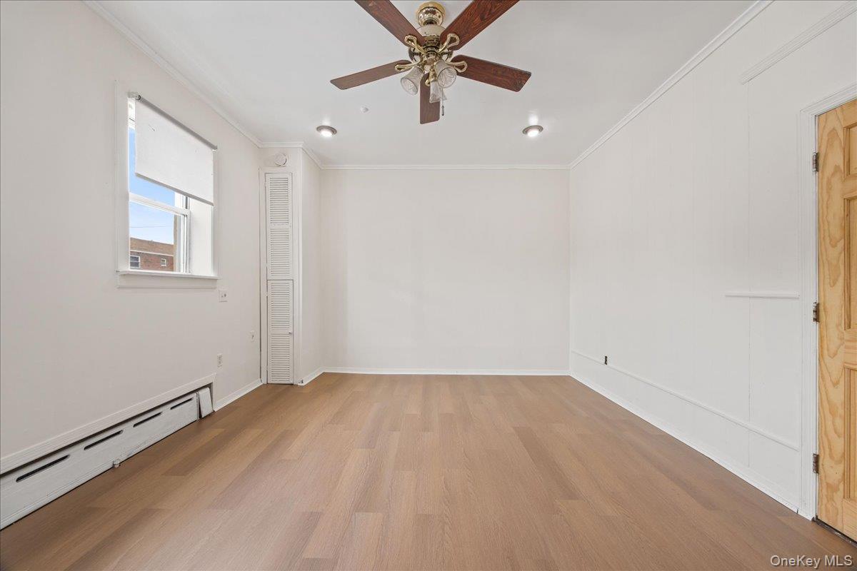 Single Family Sackett Avenue Bronx, NY 10462, MLS-965418-15