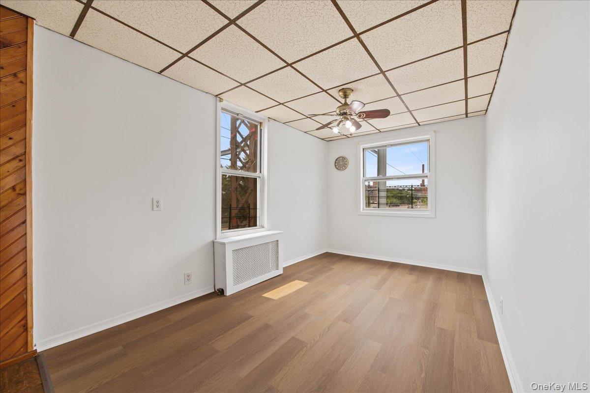 Single Family Sackett Avenue Bronx, NY 10462, MLS-965418-9