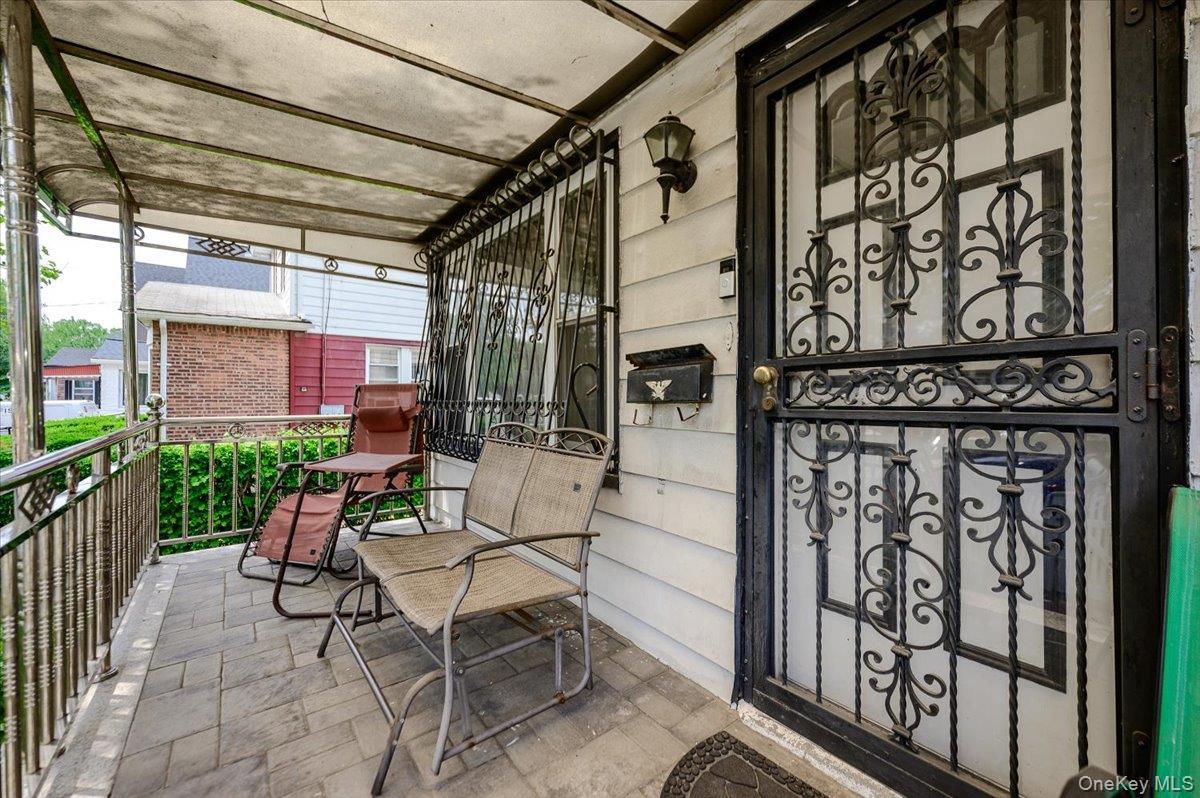Single Family Foch Boulevard Queens, NY 11436, MLS-965449-2